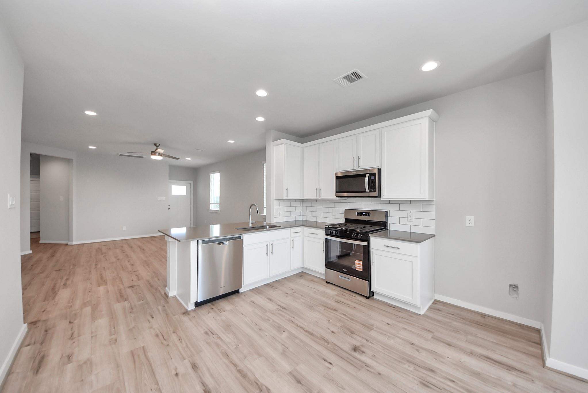 12527 Colchester Creek Court