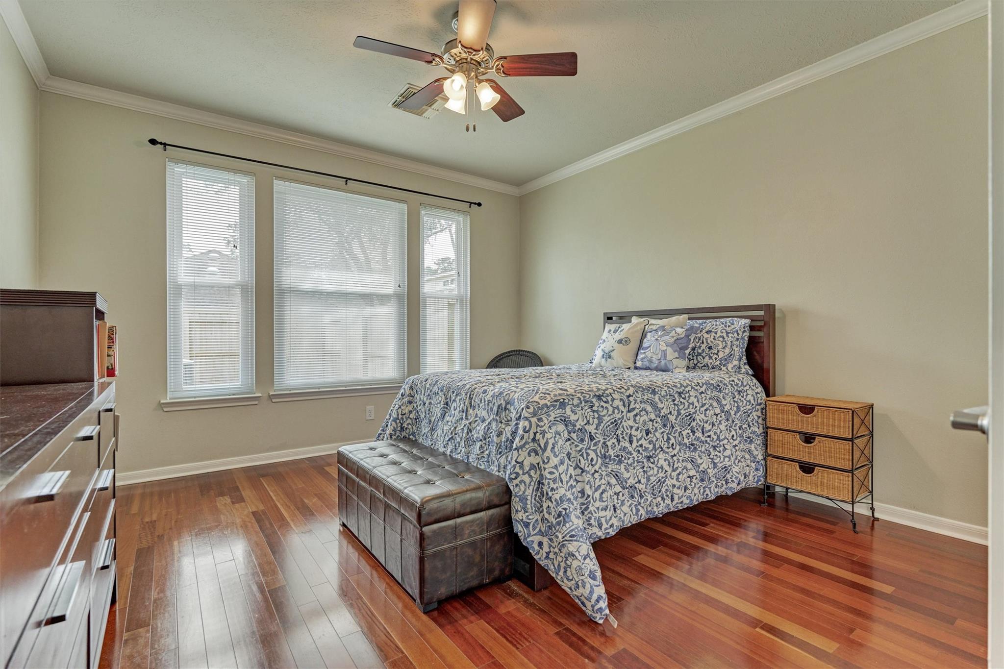 166 W Lilac Ridge Place