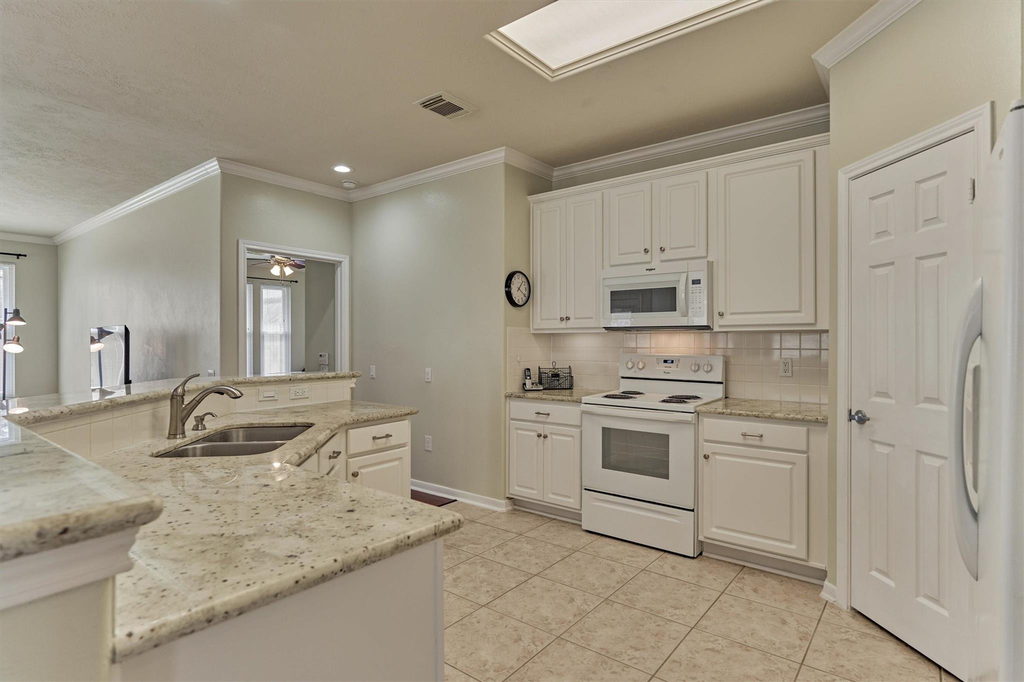 166 W Lilac Ridge Place