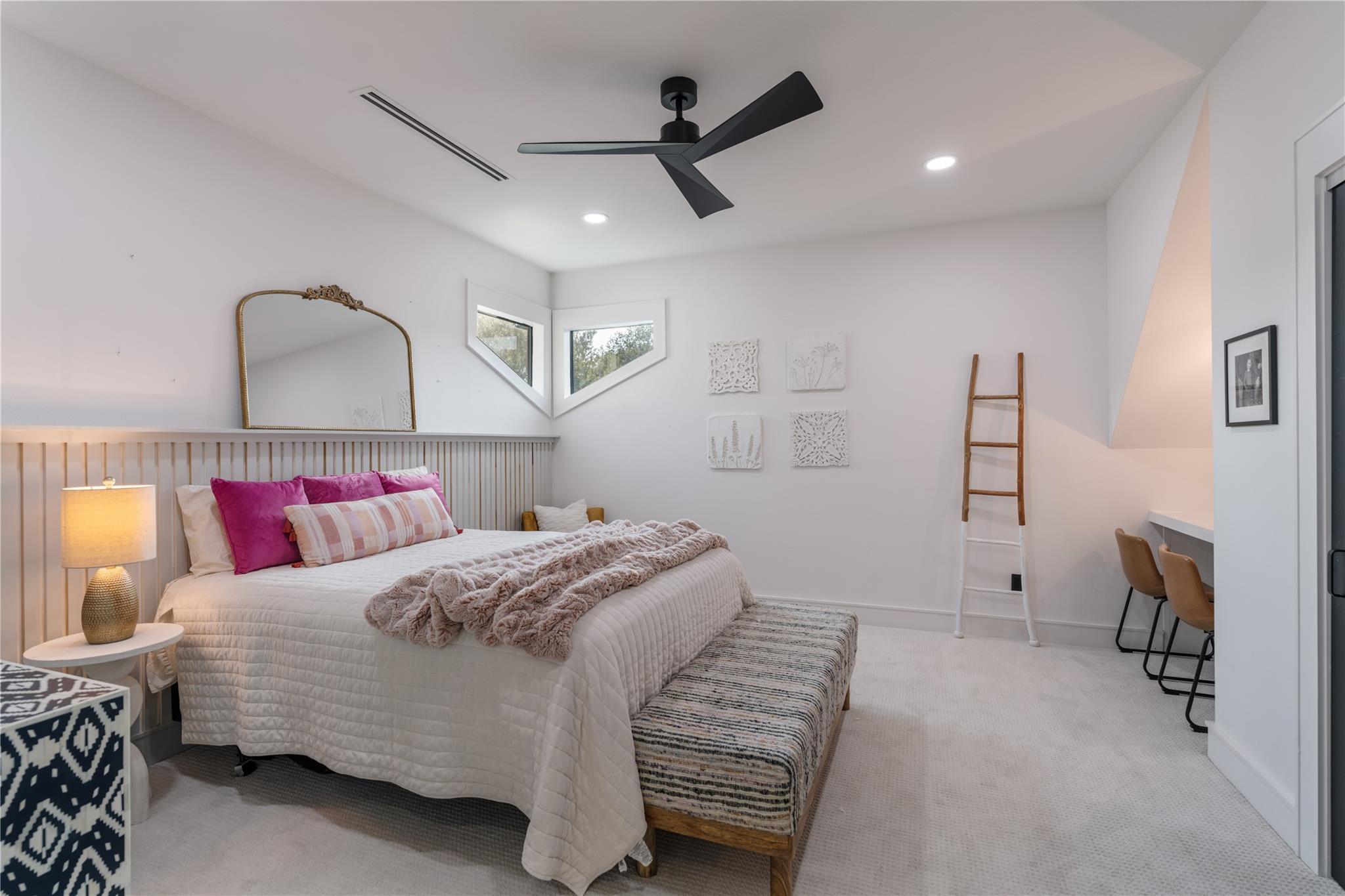 488 Eastgate Park