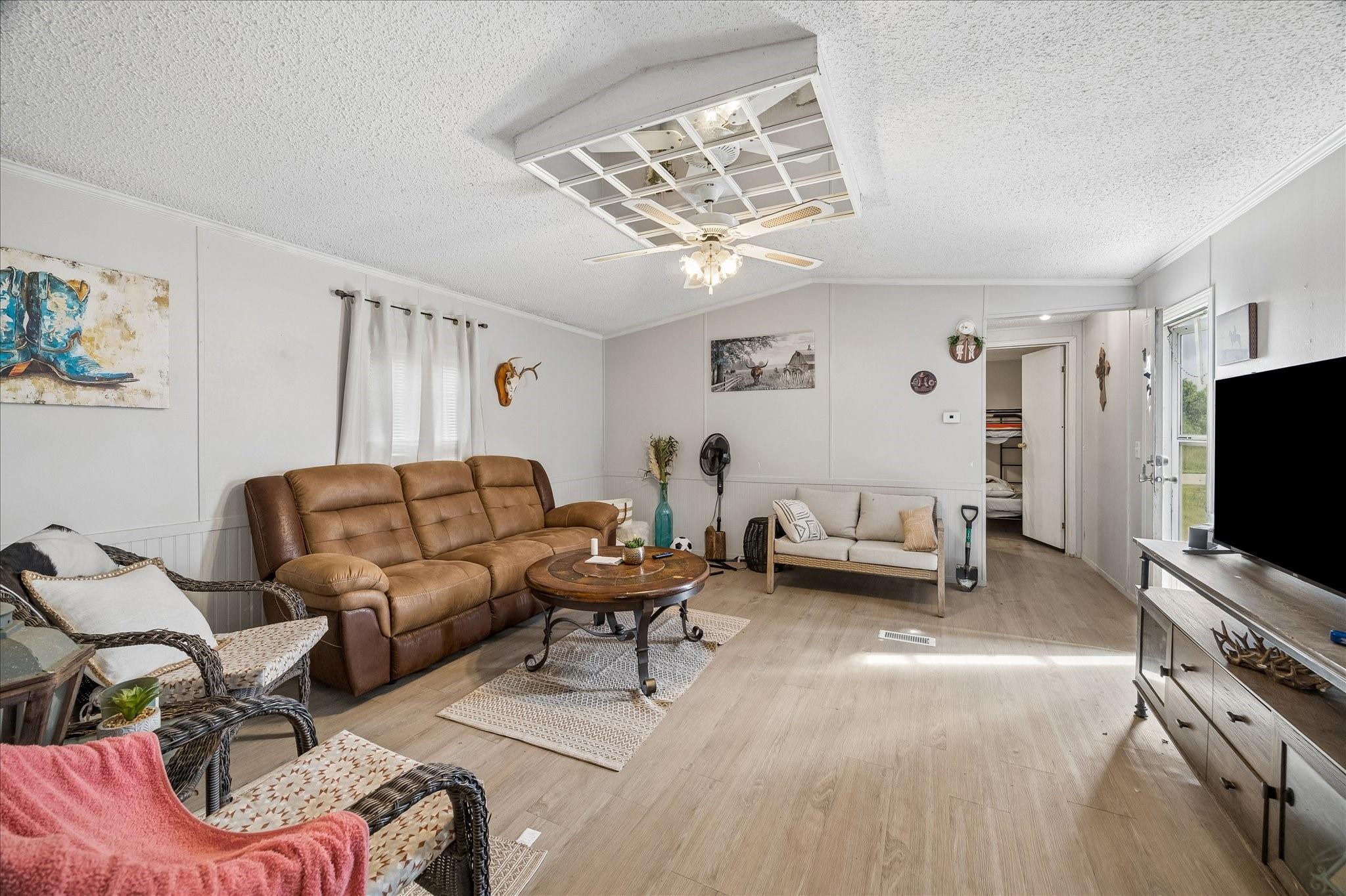 2277 Road 5836
