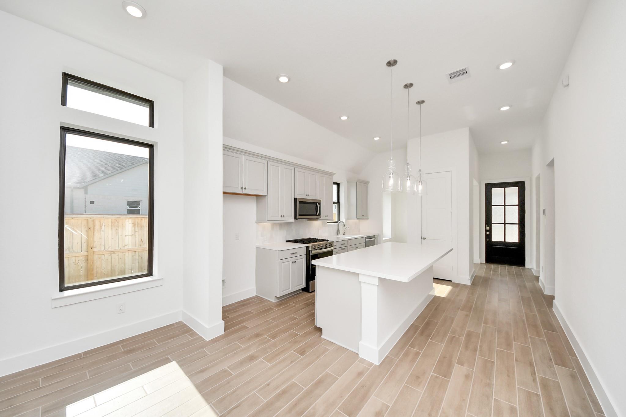 6511 Canary Knoll Court