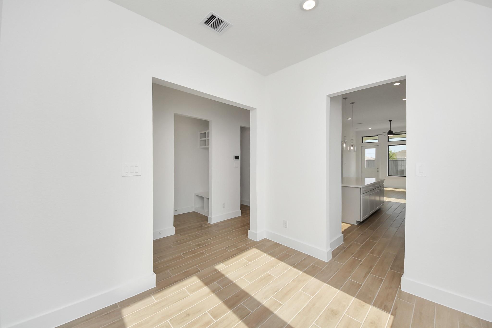 6511 Canary Knoll Court