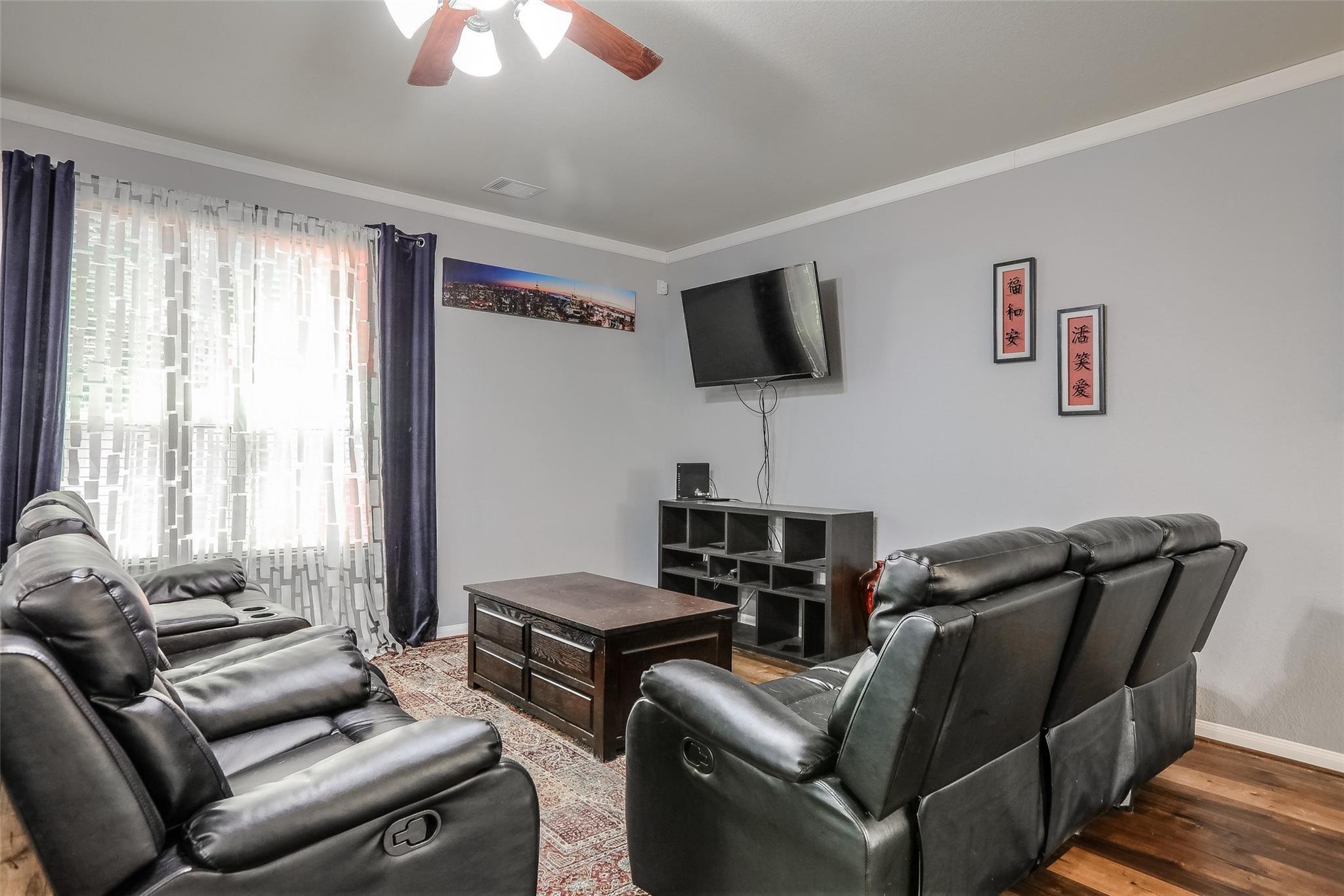 6027 Nodaway Creek Court