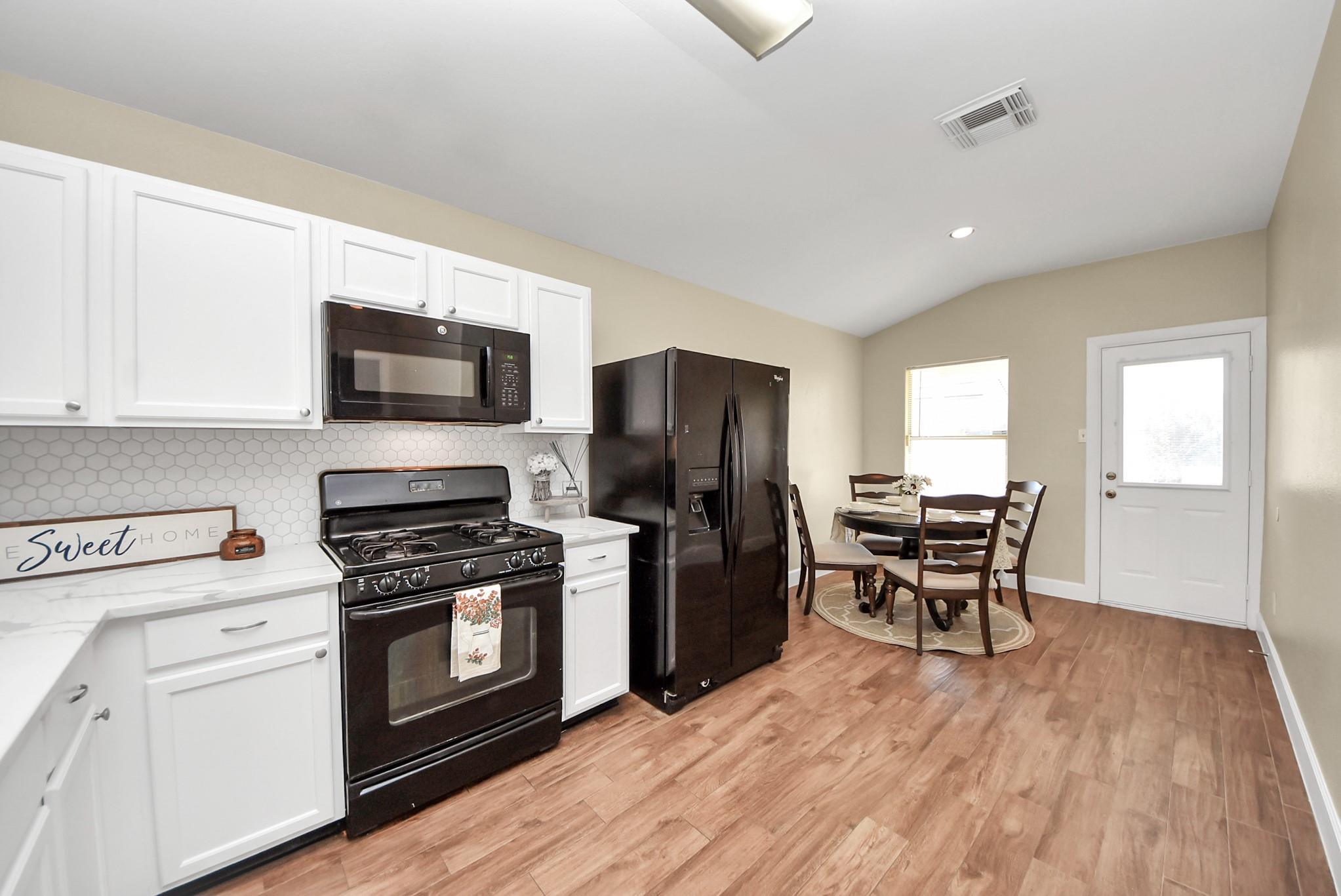 9322 Cold River Court