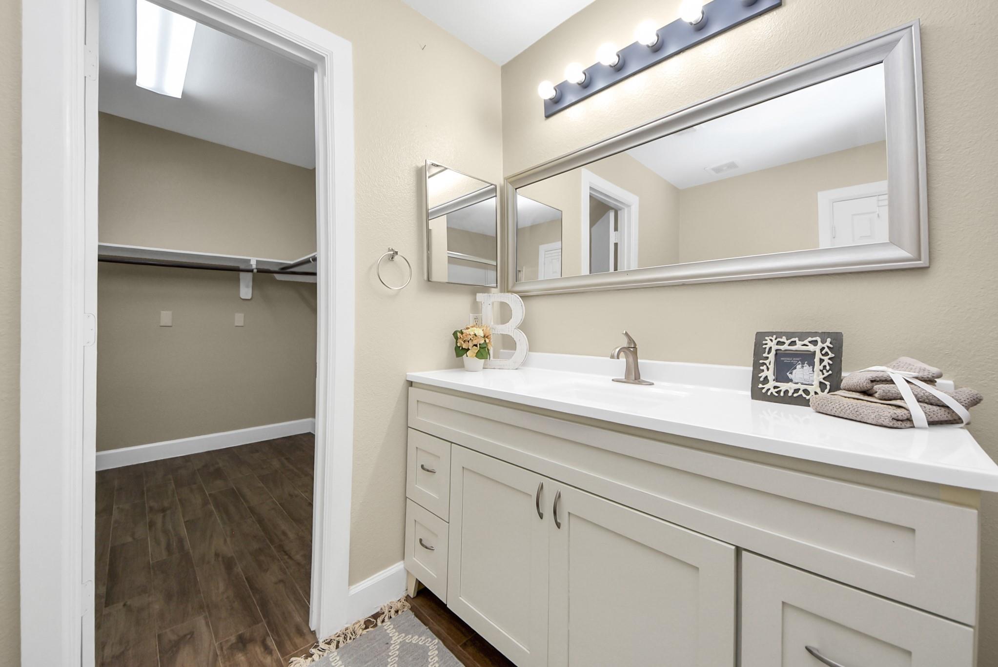 9322 Cold River Court