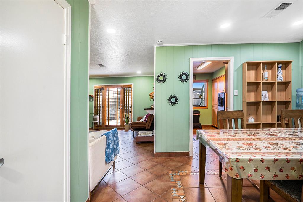 1809 Country Village Boulevard