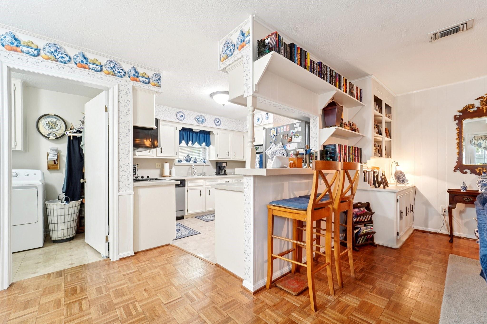 5923 Pinewood Springs Drive