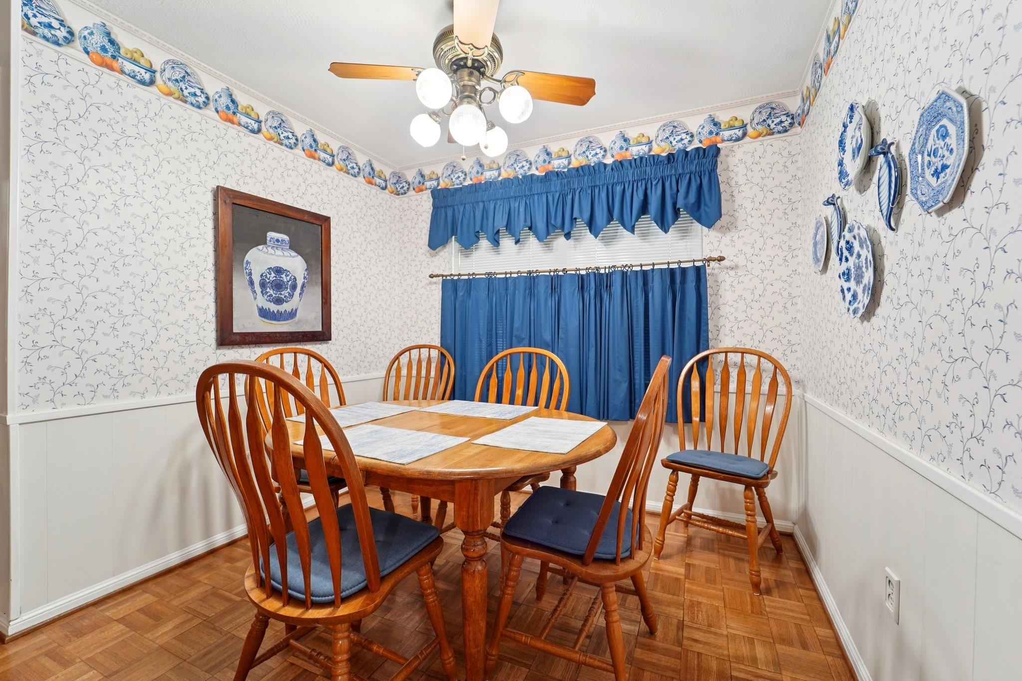 5923 Pinewood Springs Drive