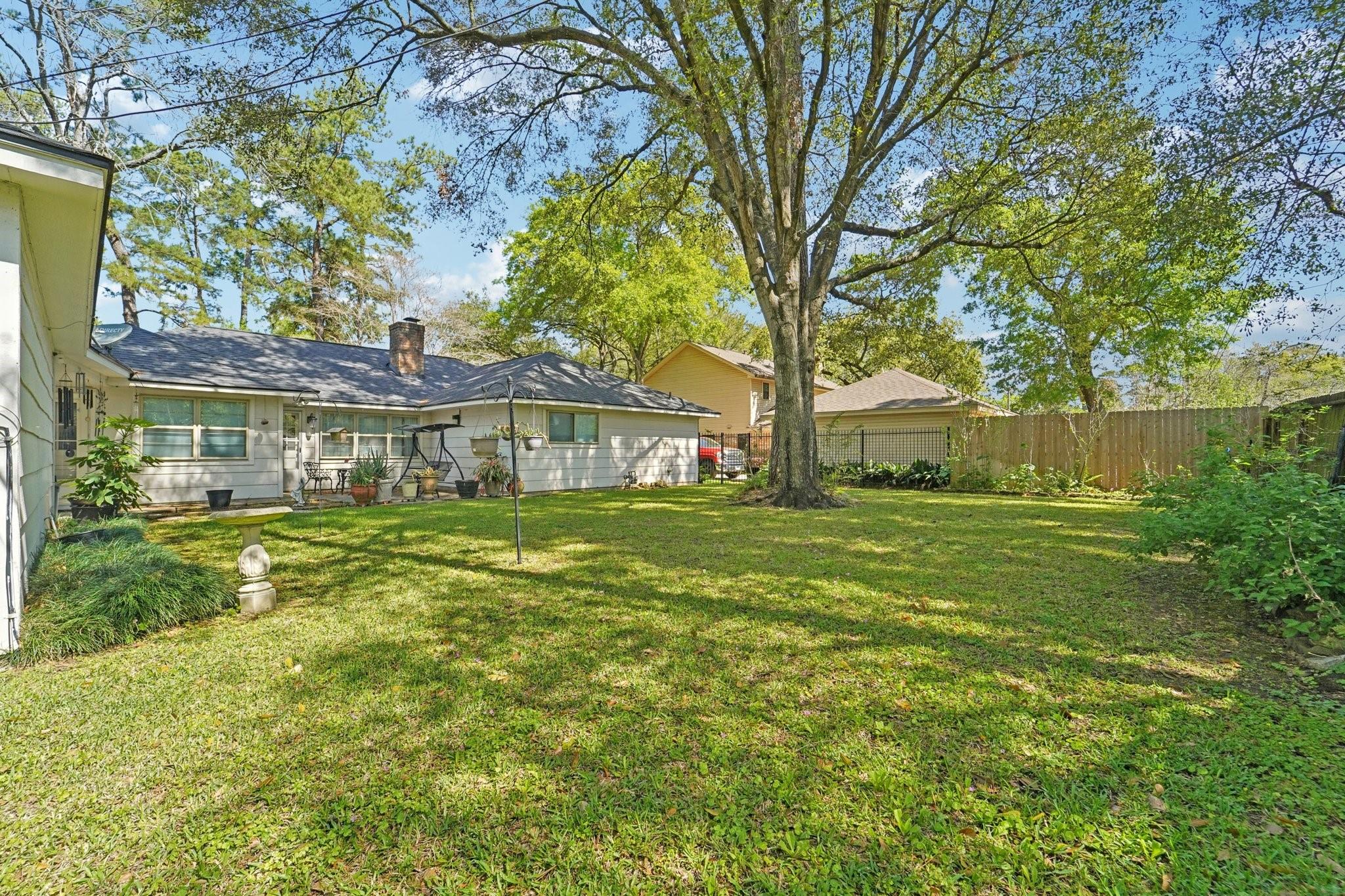 5923 Pinewood Springs Drive