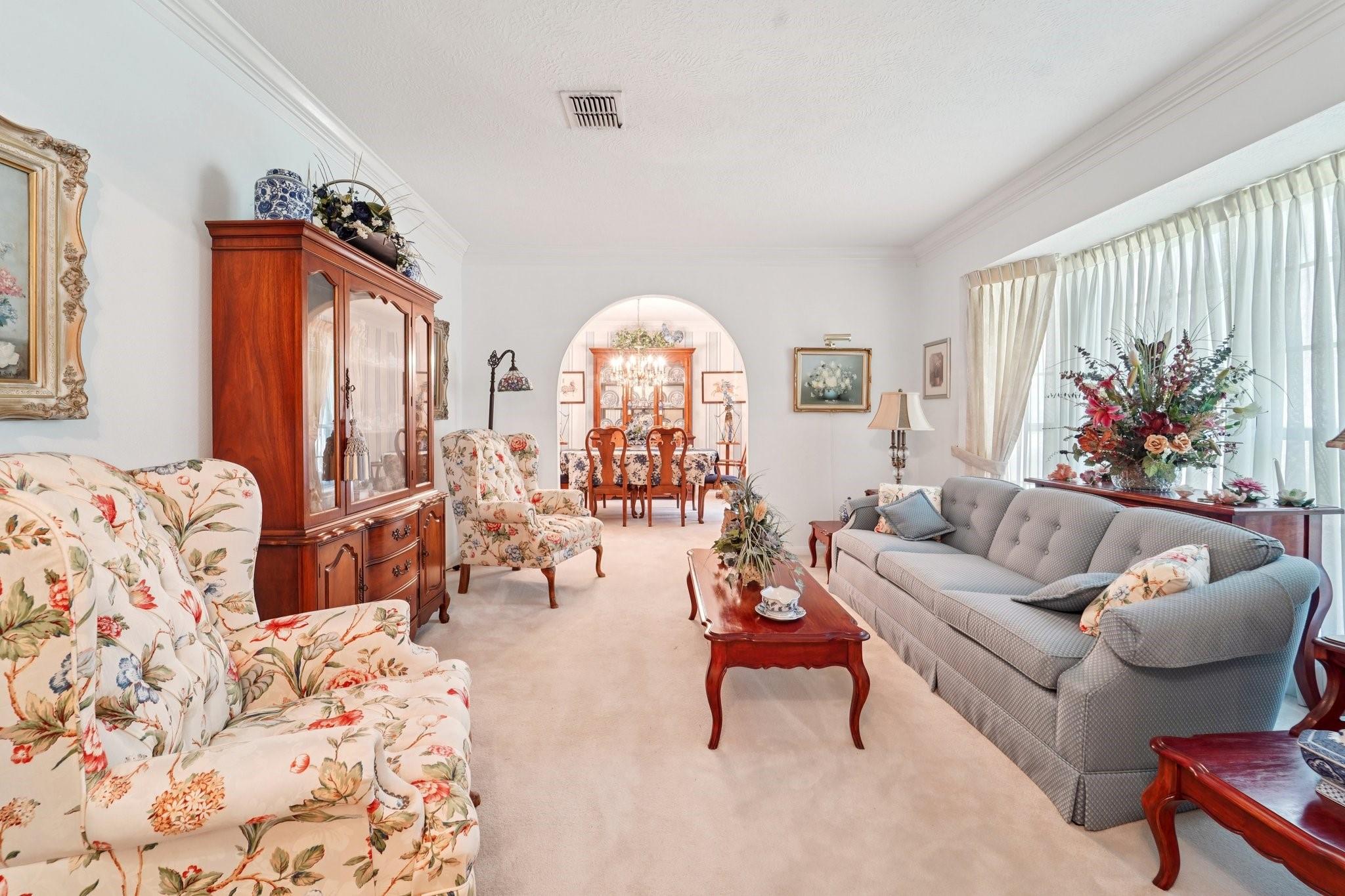 5923 Pinewood Springs Drive