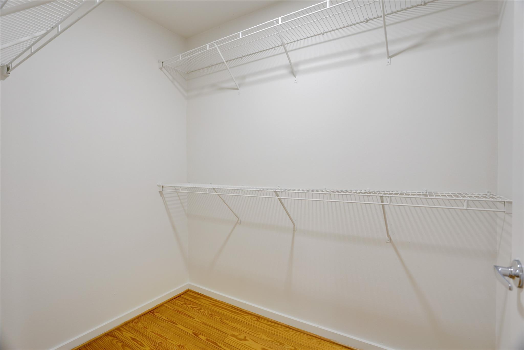 2720 Chenevert Street