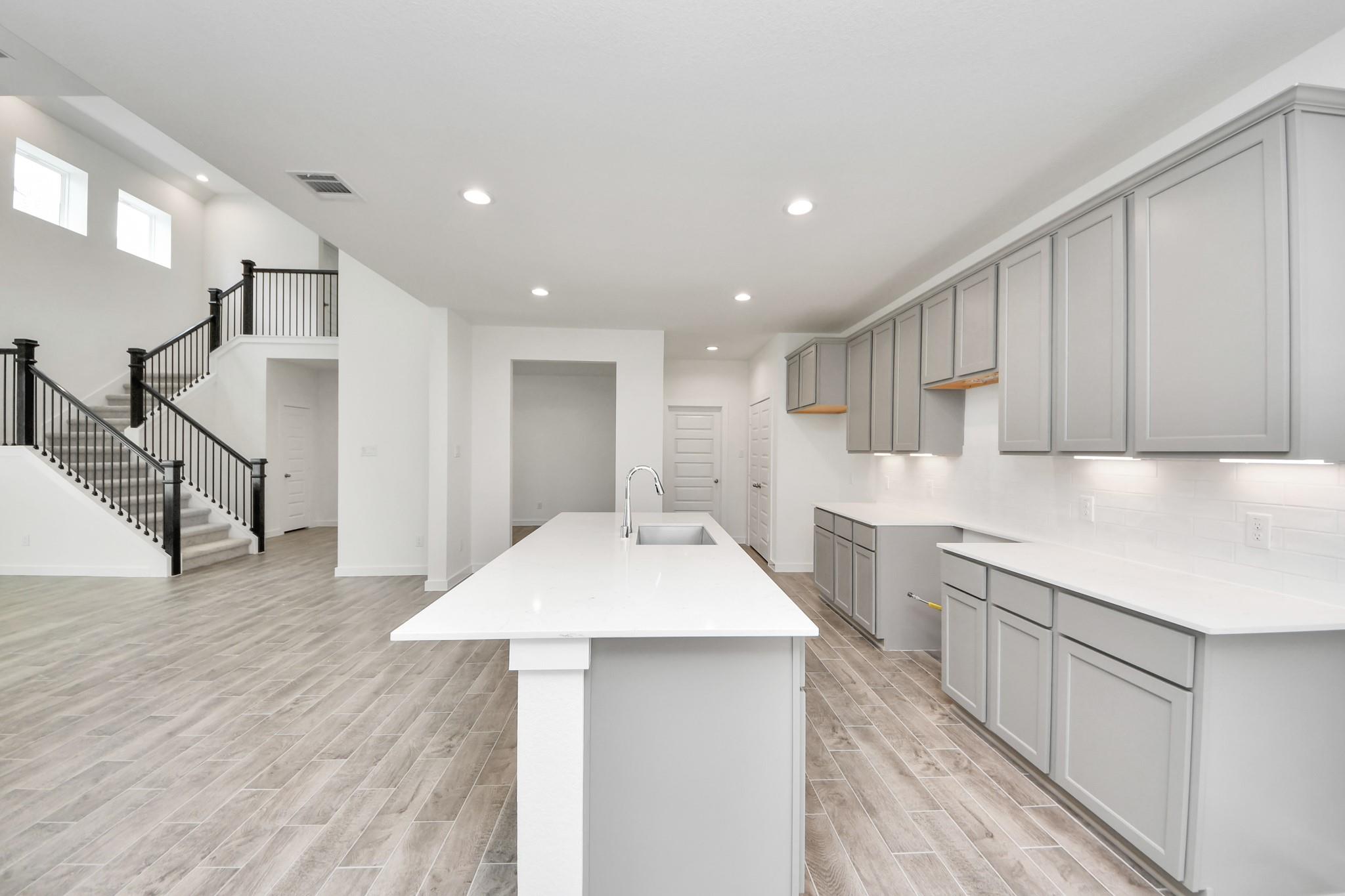 3081 Spoolwood Trail