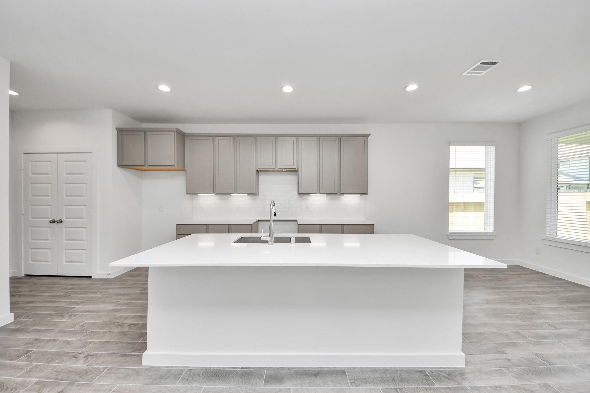 3081 Spoolwood Trail