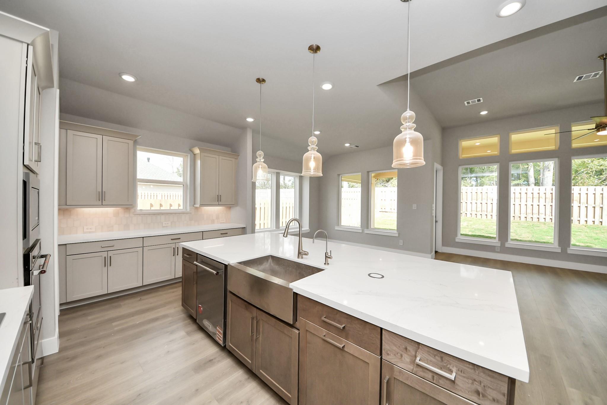 41422 Threadgill Way