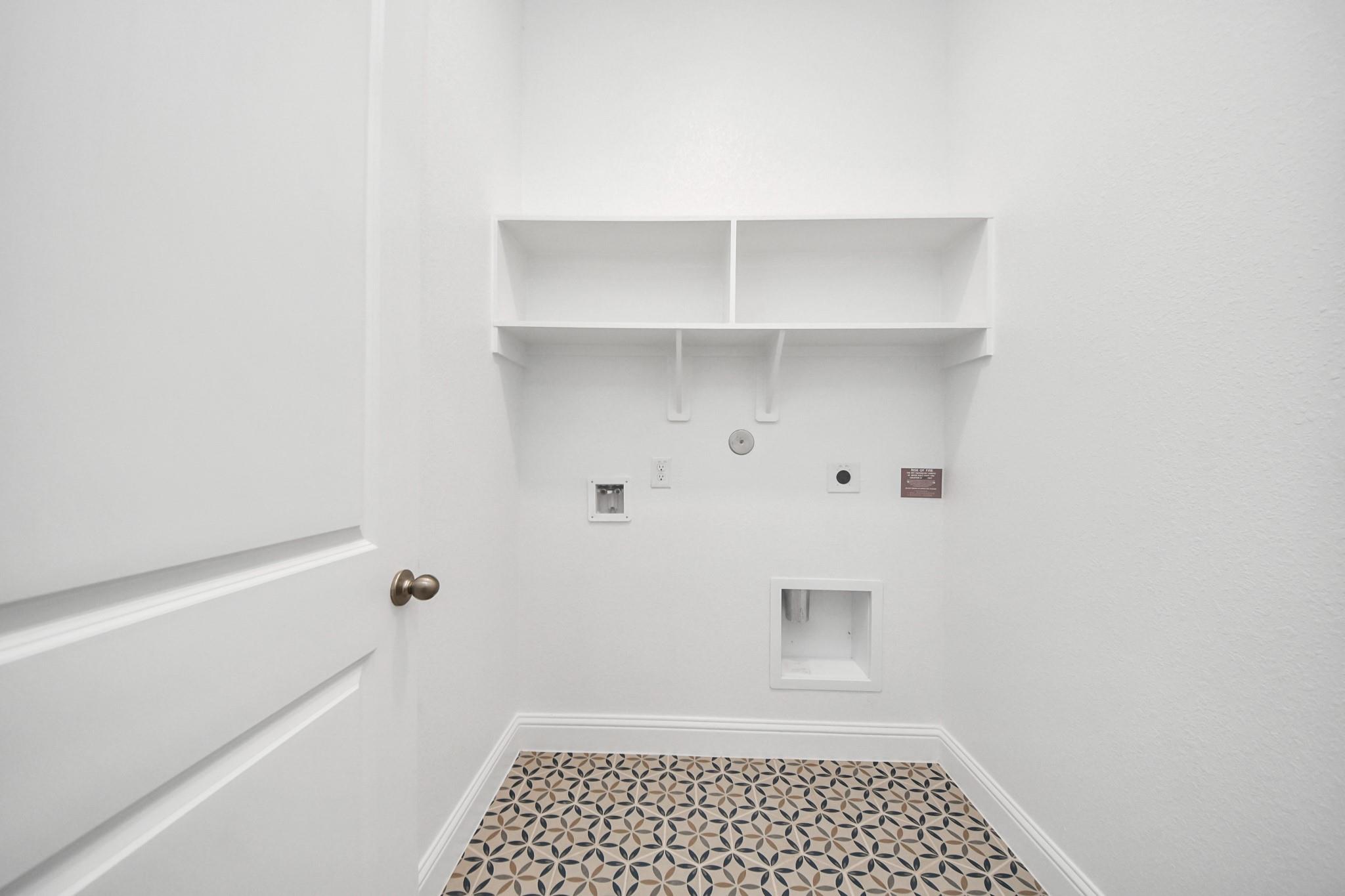 11235 Tropical Forest Way