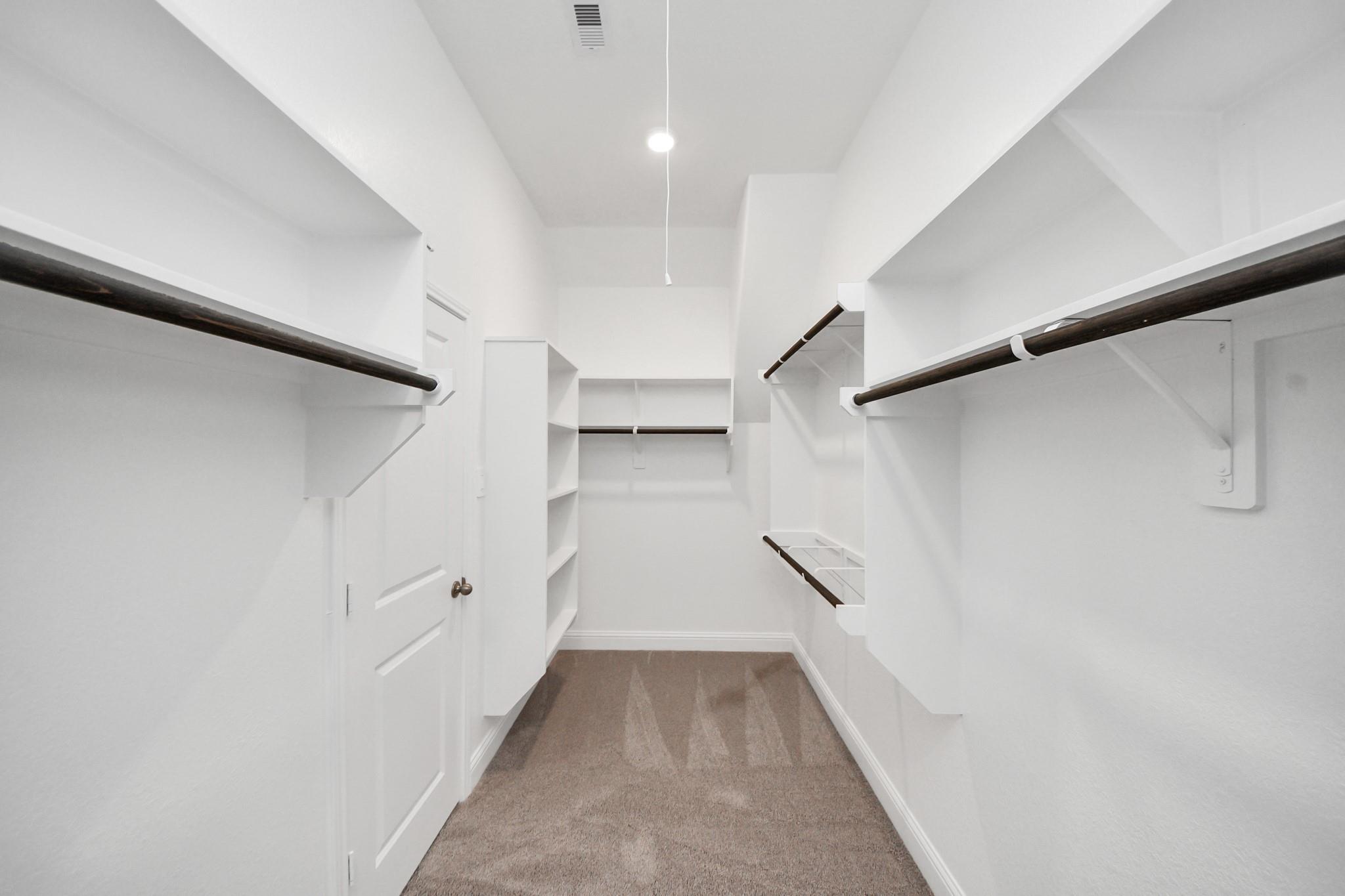 11235 Tropical Forest Way