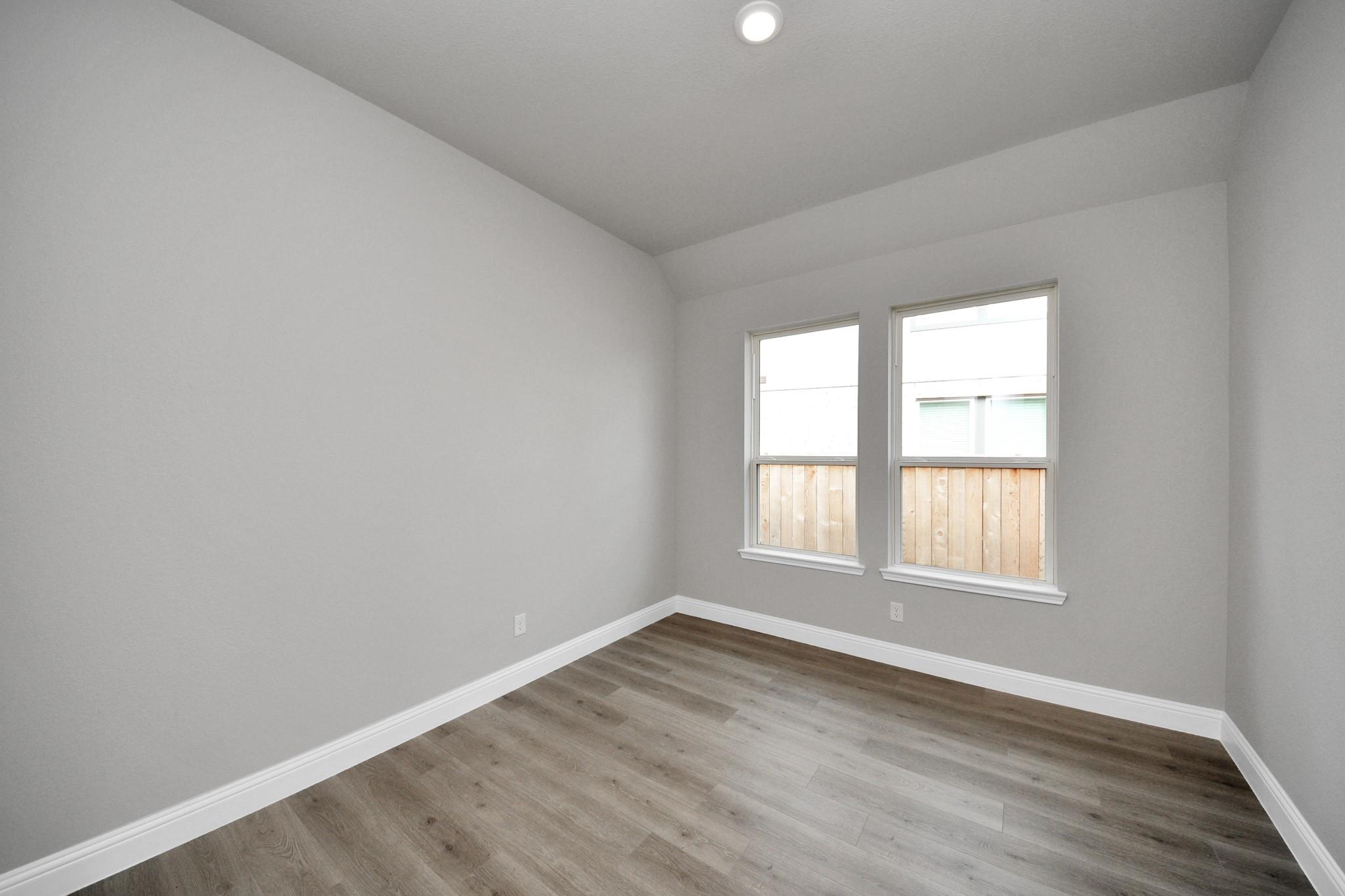 11235 Tropical Forest Way