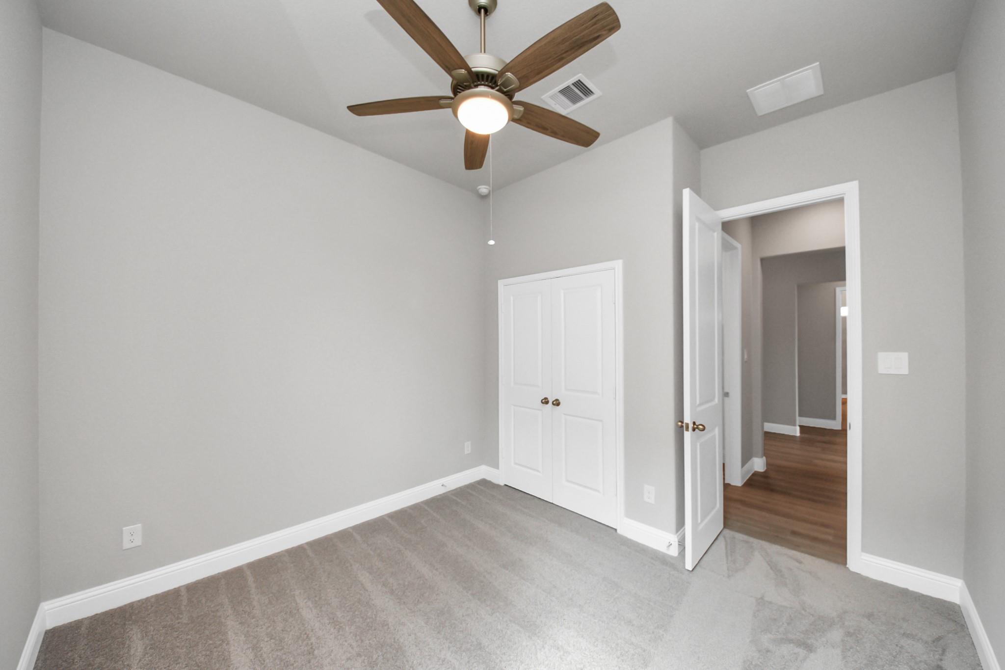 11235 Tropical Forest Way