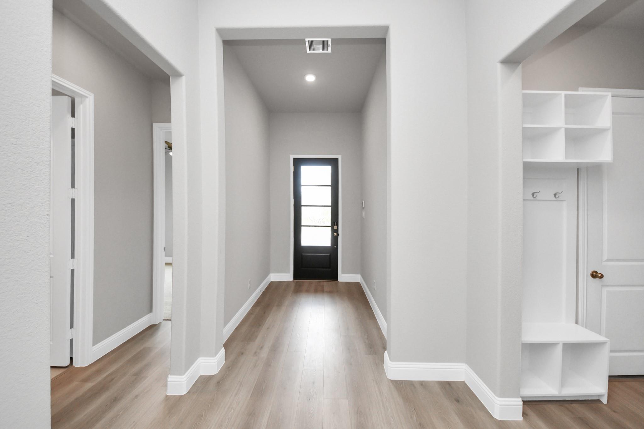 11235 Tropical Forest Way