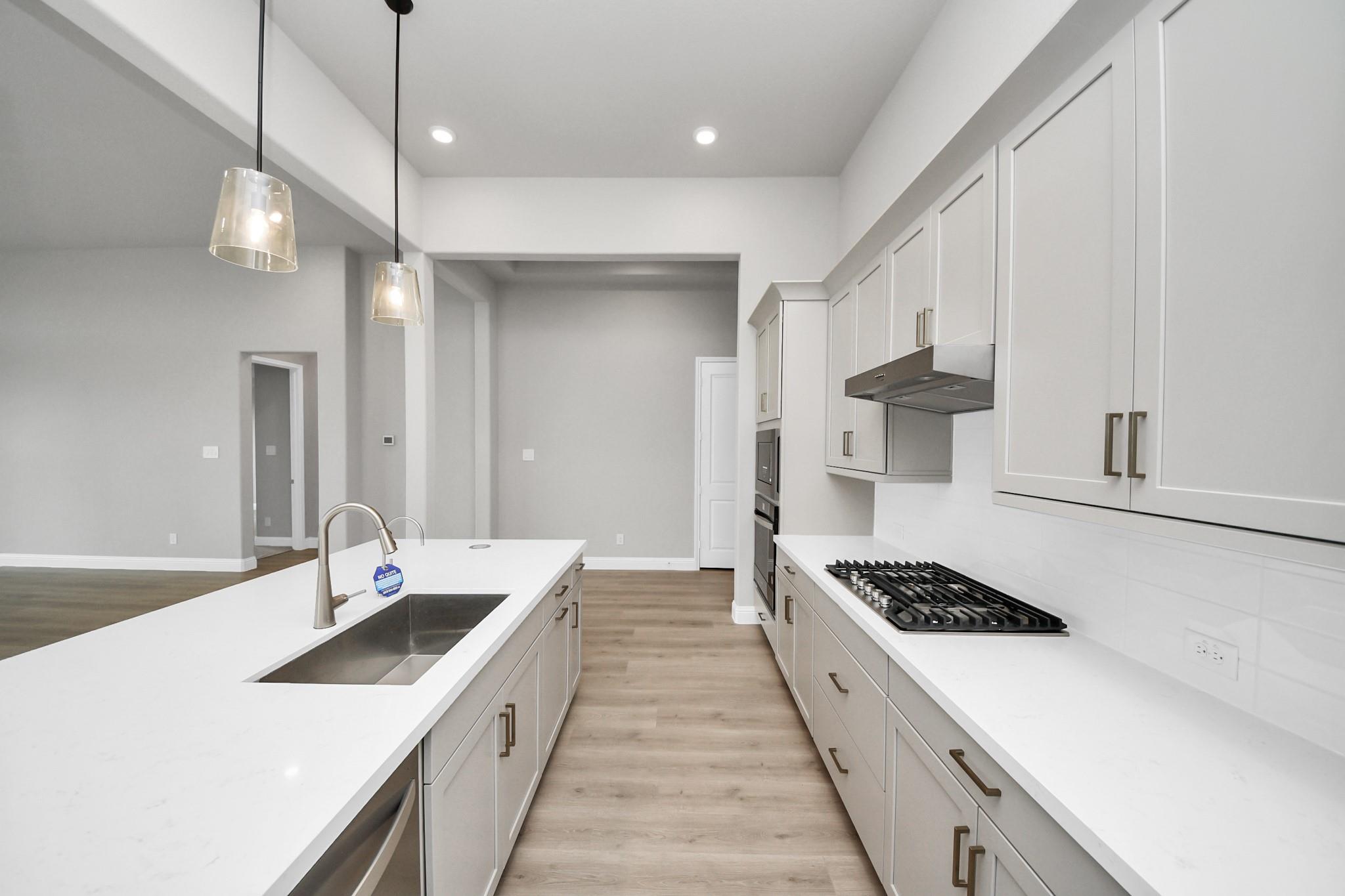 11235 Tropical Forest Way