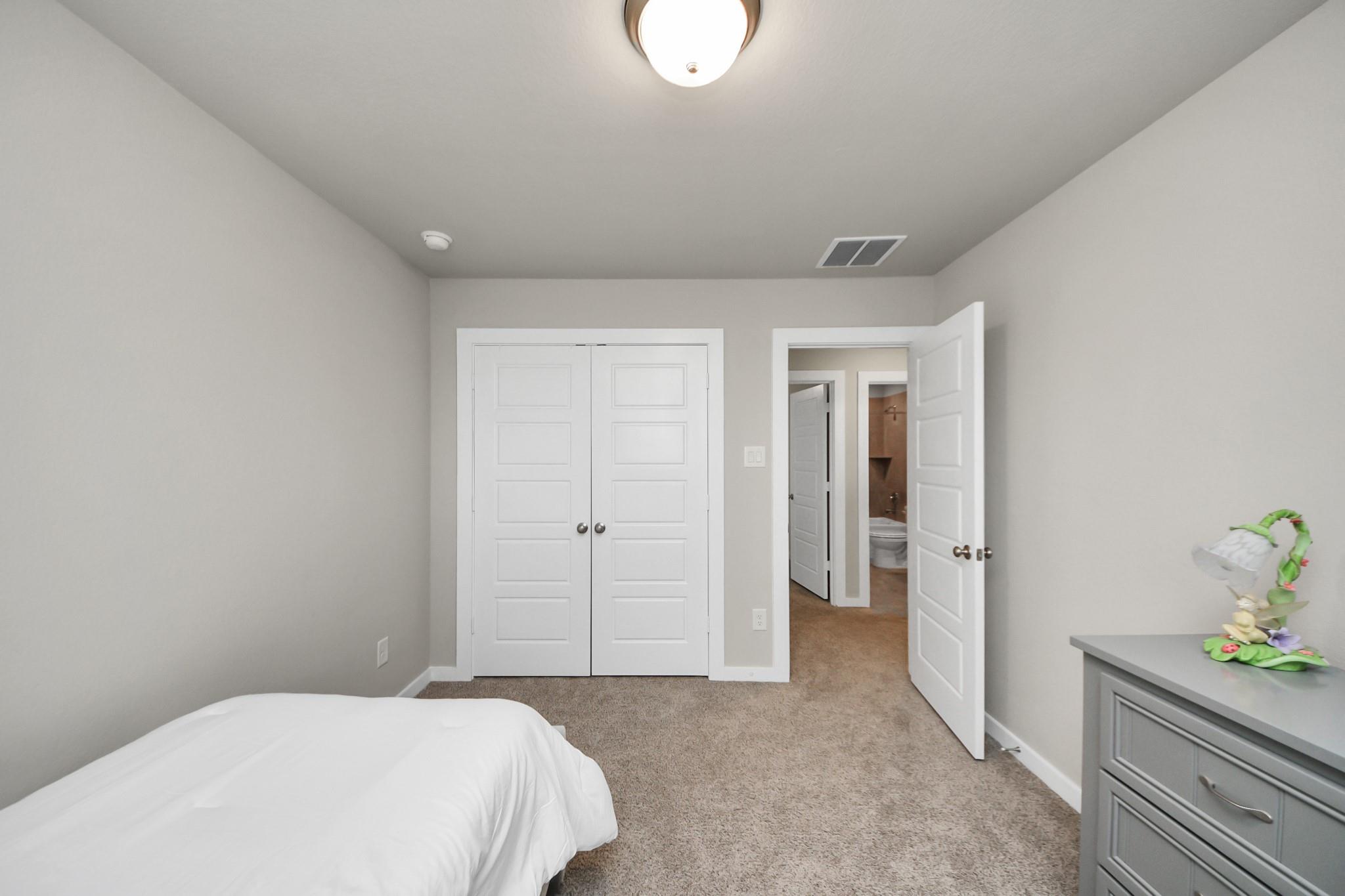 8523 Treetop Heights Drive