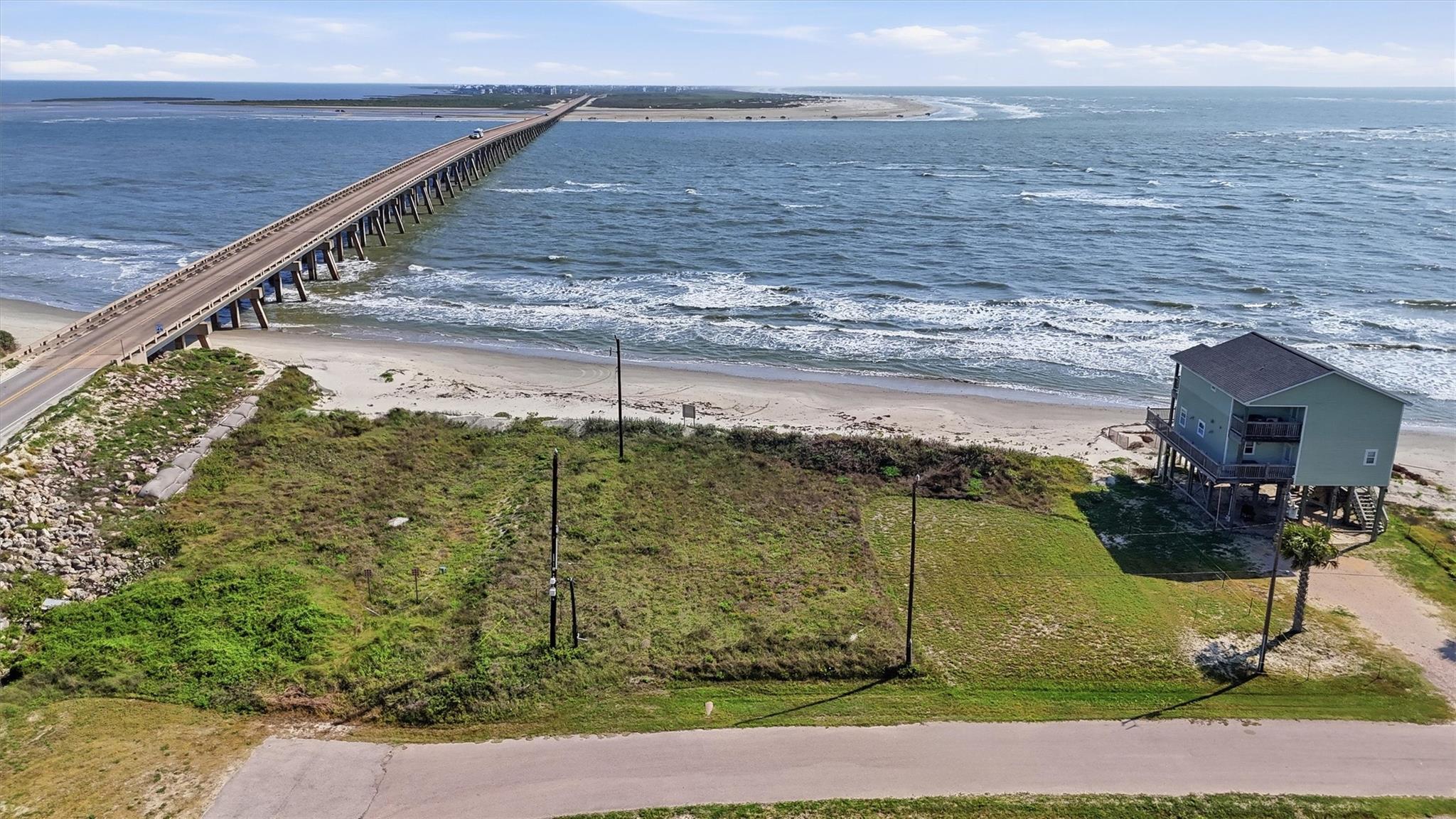 13238 Gulf Beach Dr
