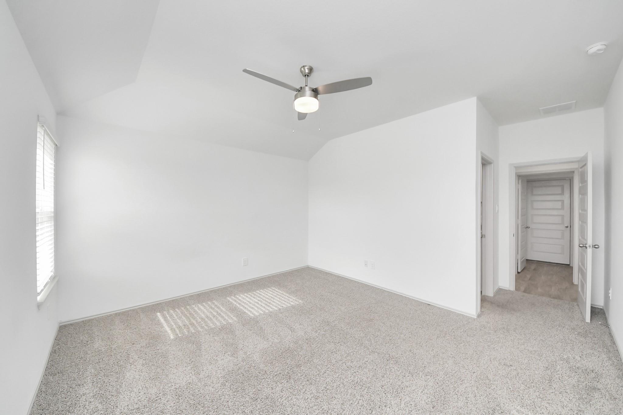 3521 Rockefeller Road