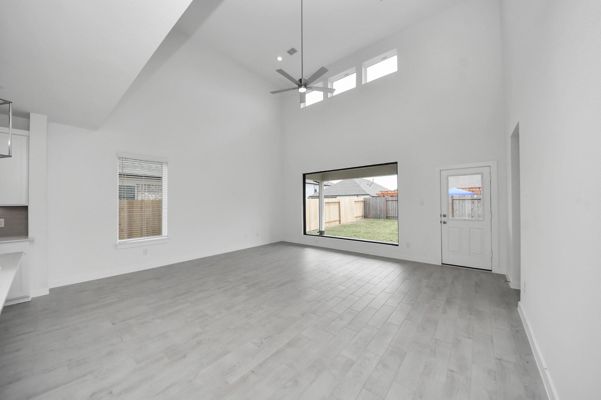 14902 Diamond Dove Lane