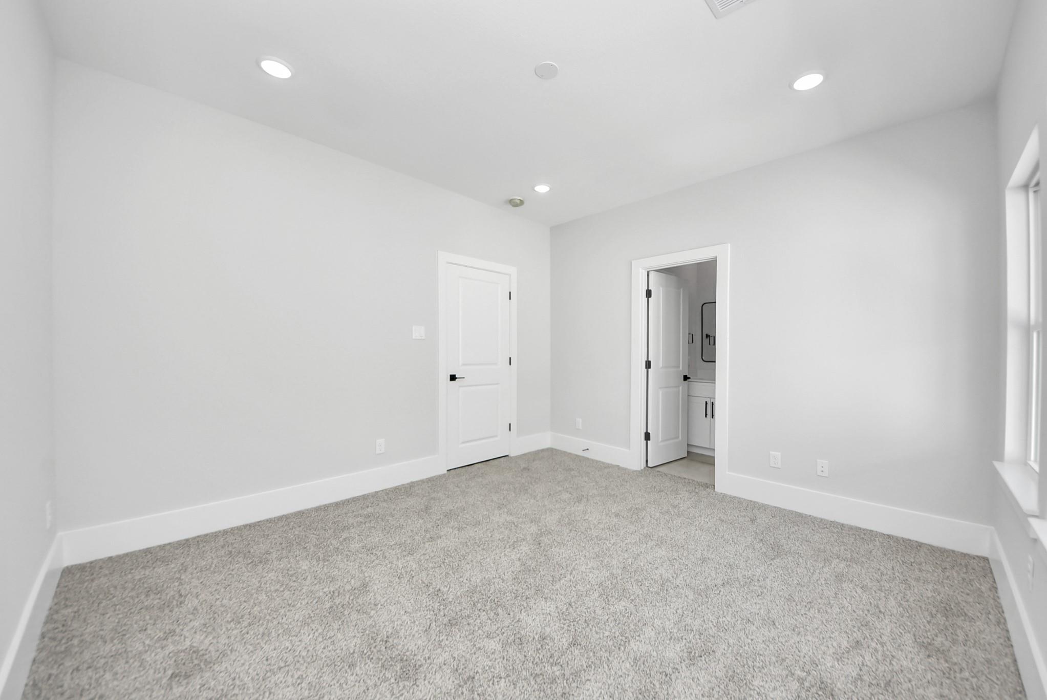 4818 Cochran Street