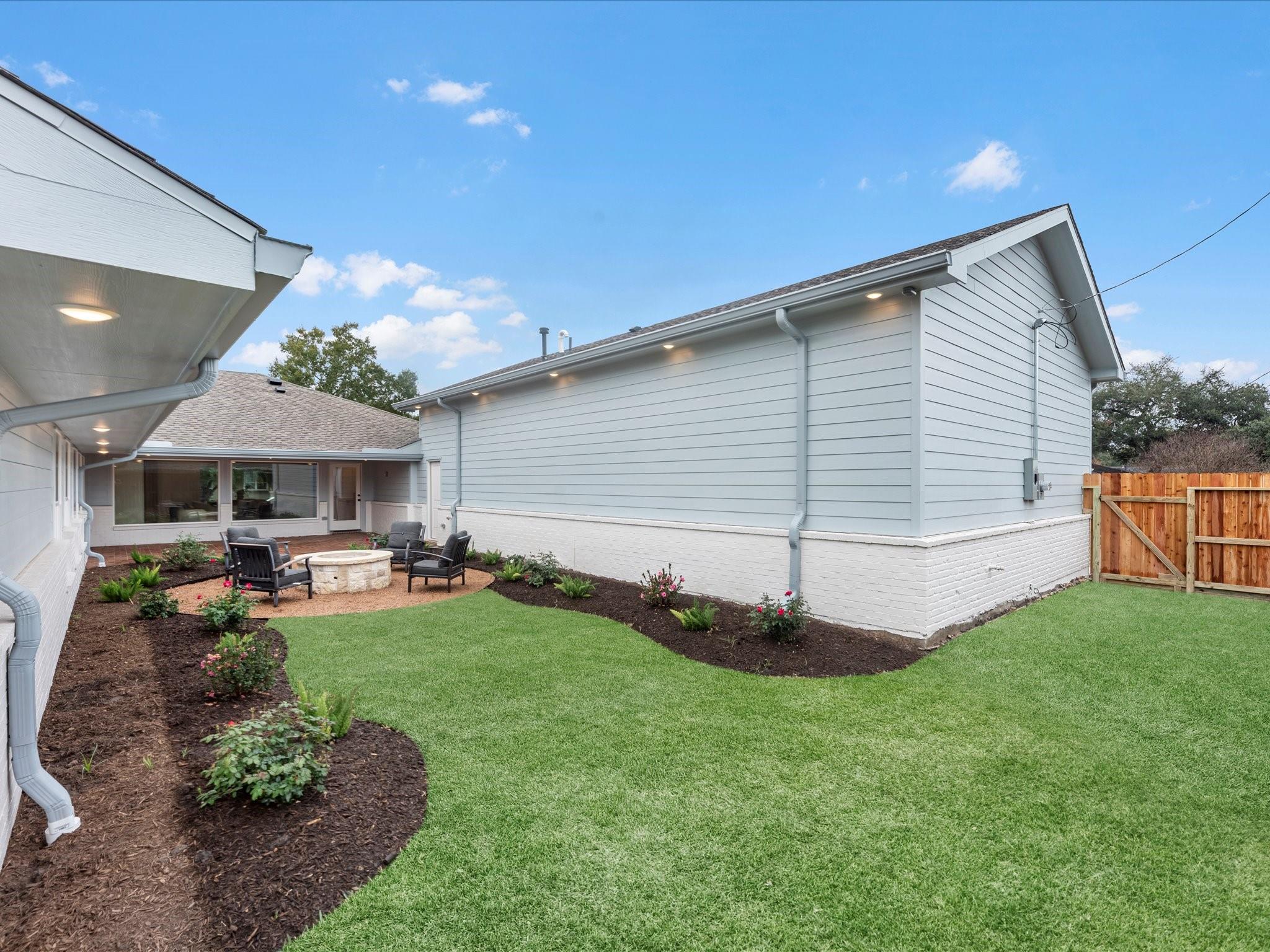 5042 Briarbend Drive