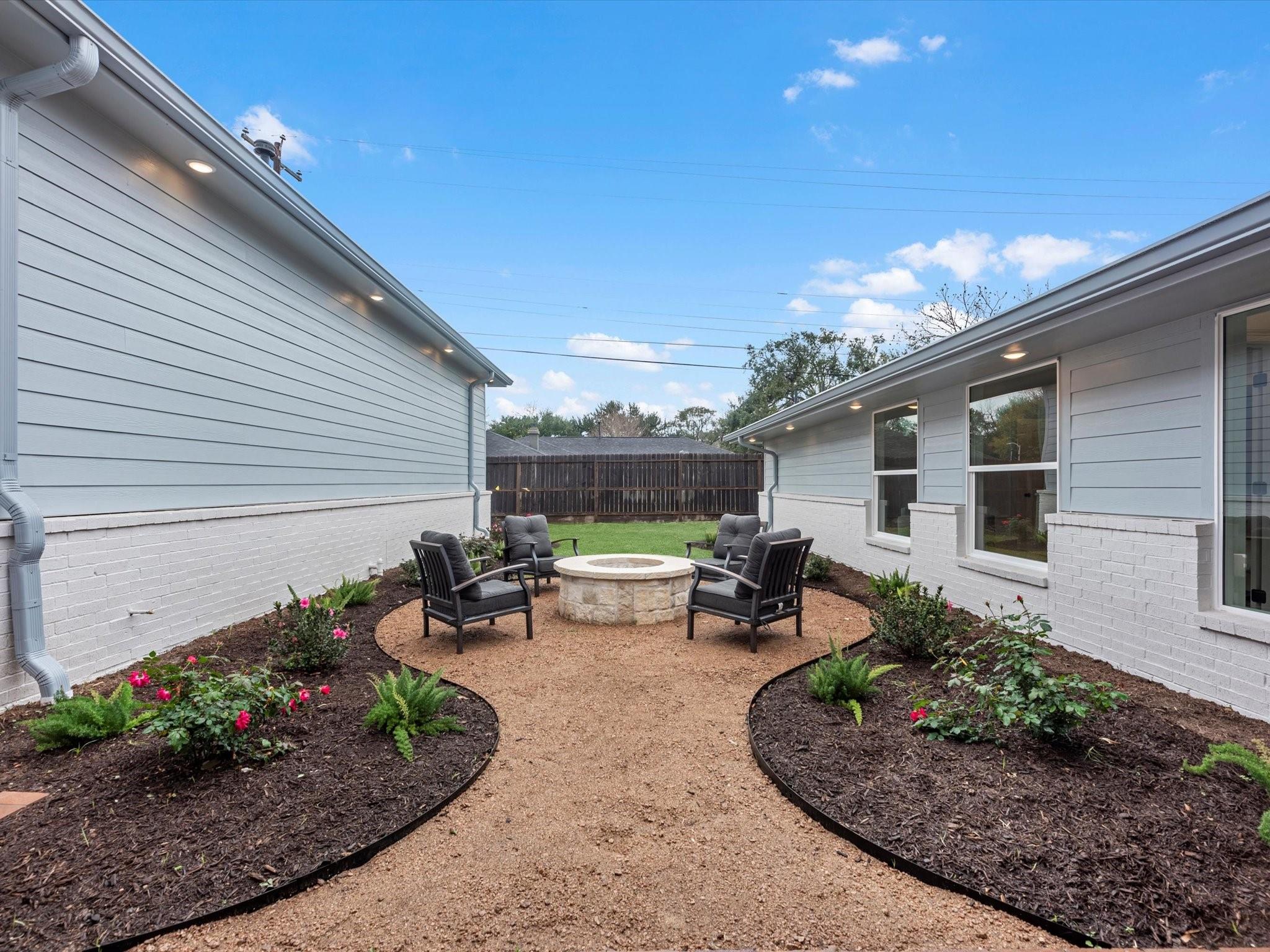 5042 Briarbend Drive