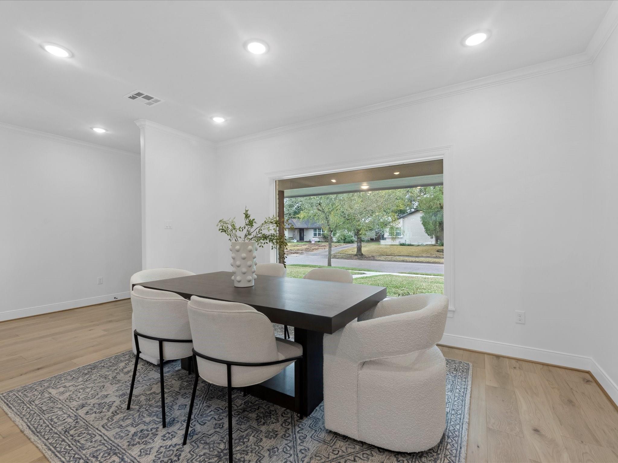 5042 Briarbend Drive