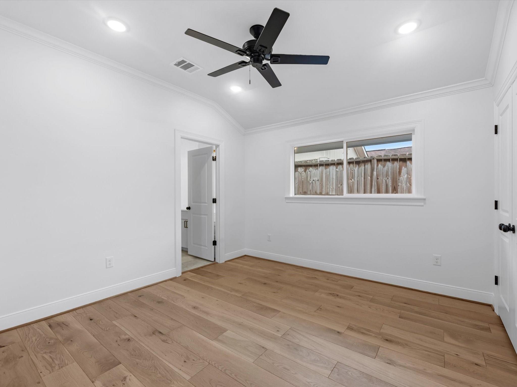 5042 Briarbend Drive