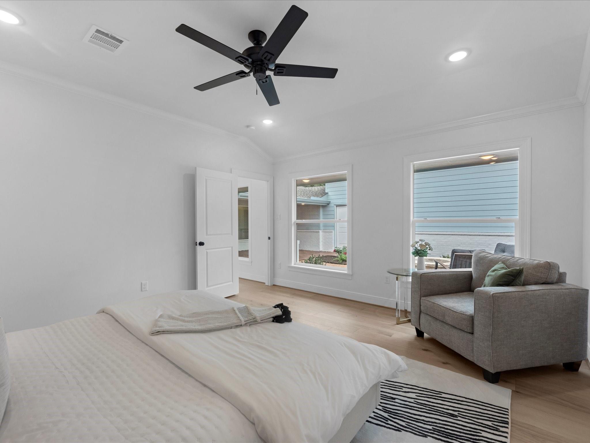 5042 Briarbend Drive