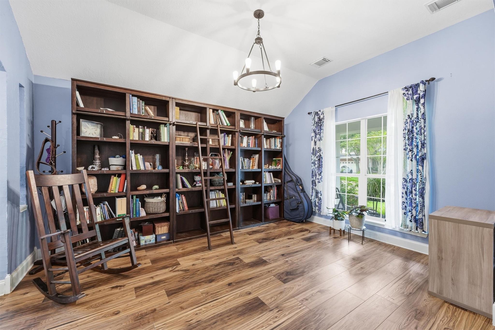 1433 Cottage Cove Court