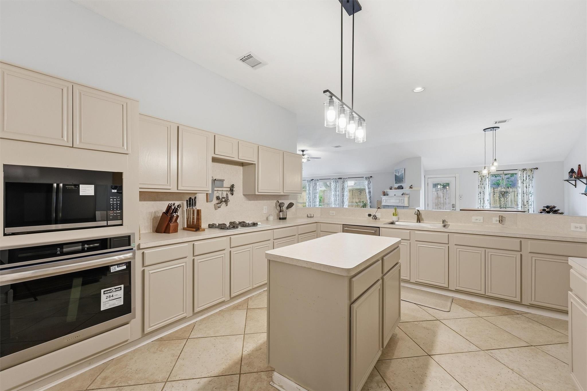 1433 Cottage Cove Court
