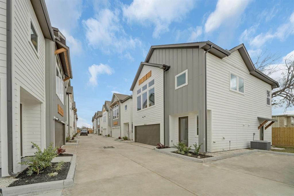 2504 W Tidwell Road # C