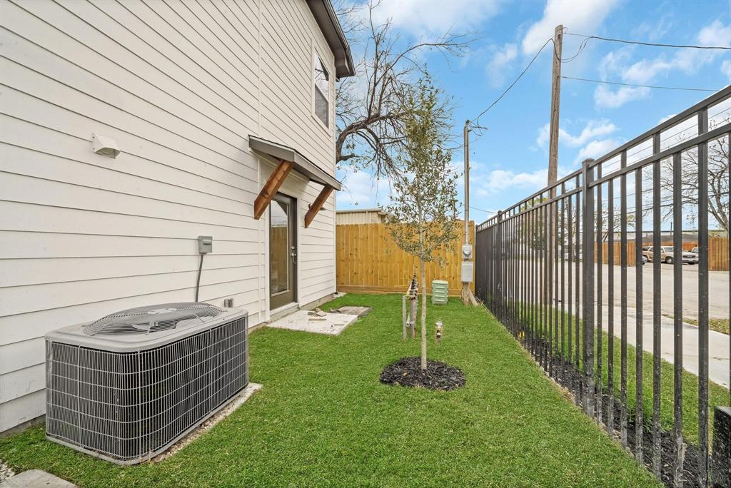 2504 W Tidwell Road # C