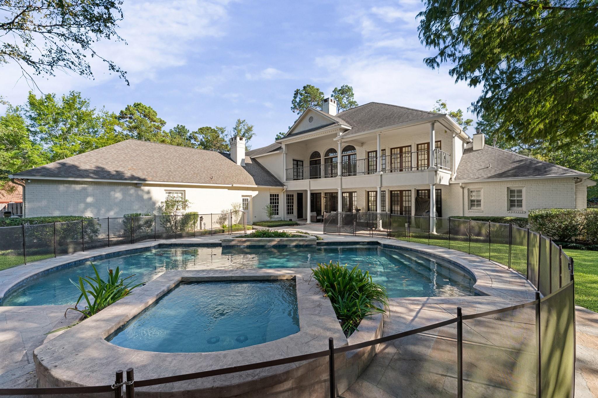 10401 Treeridge Place