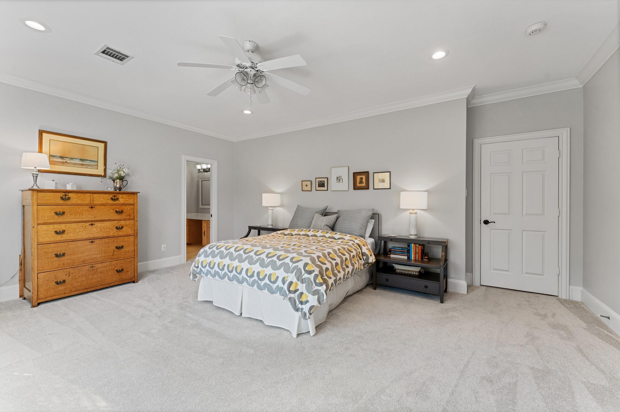 10401 Treeridge Place