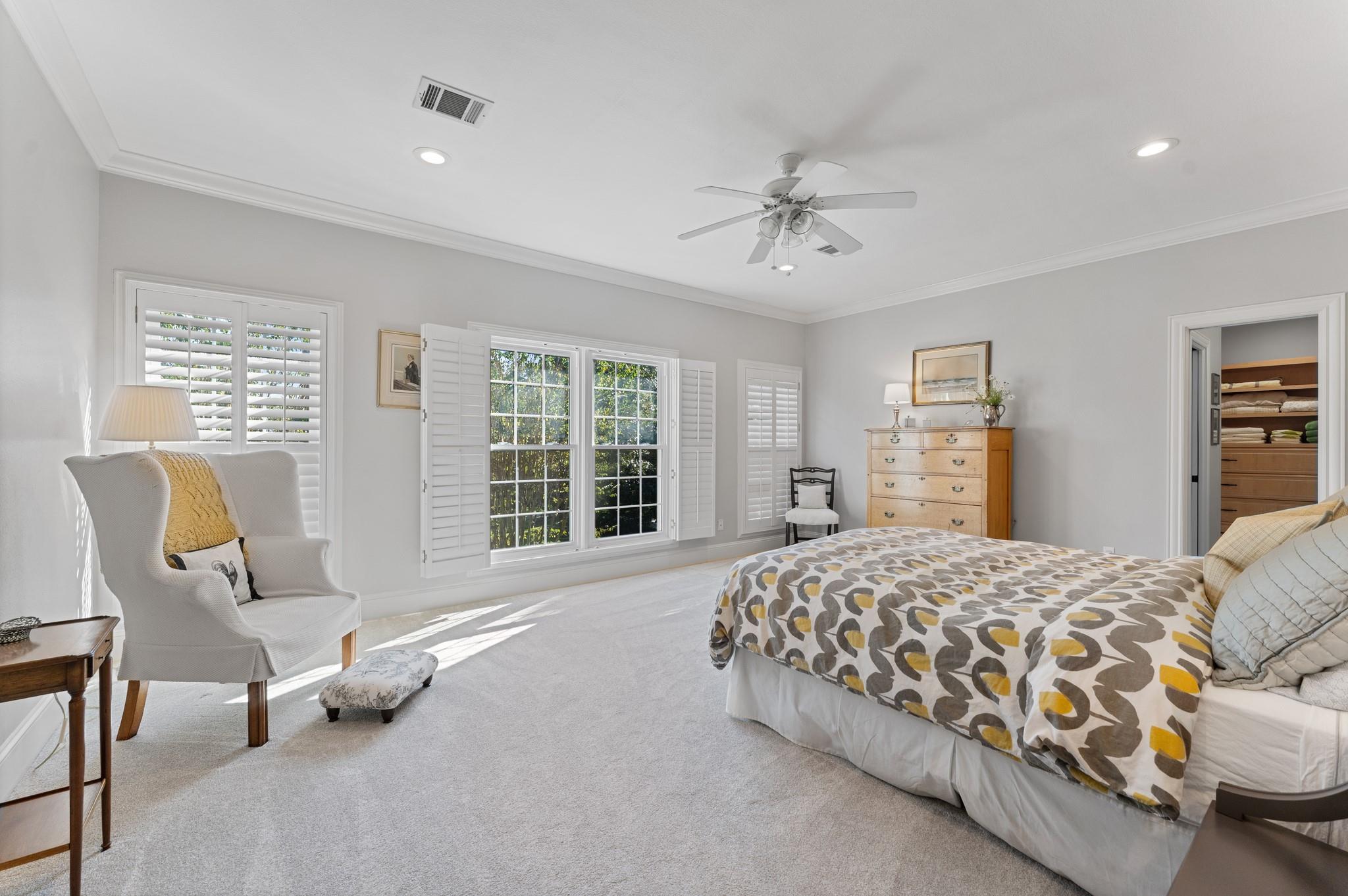 10401 Treeridge Place