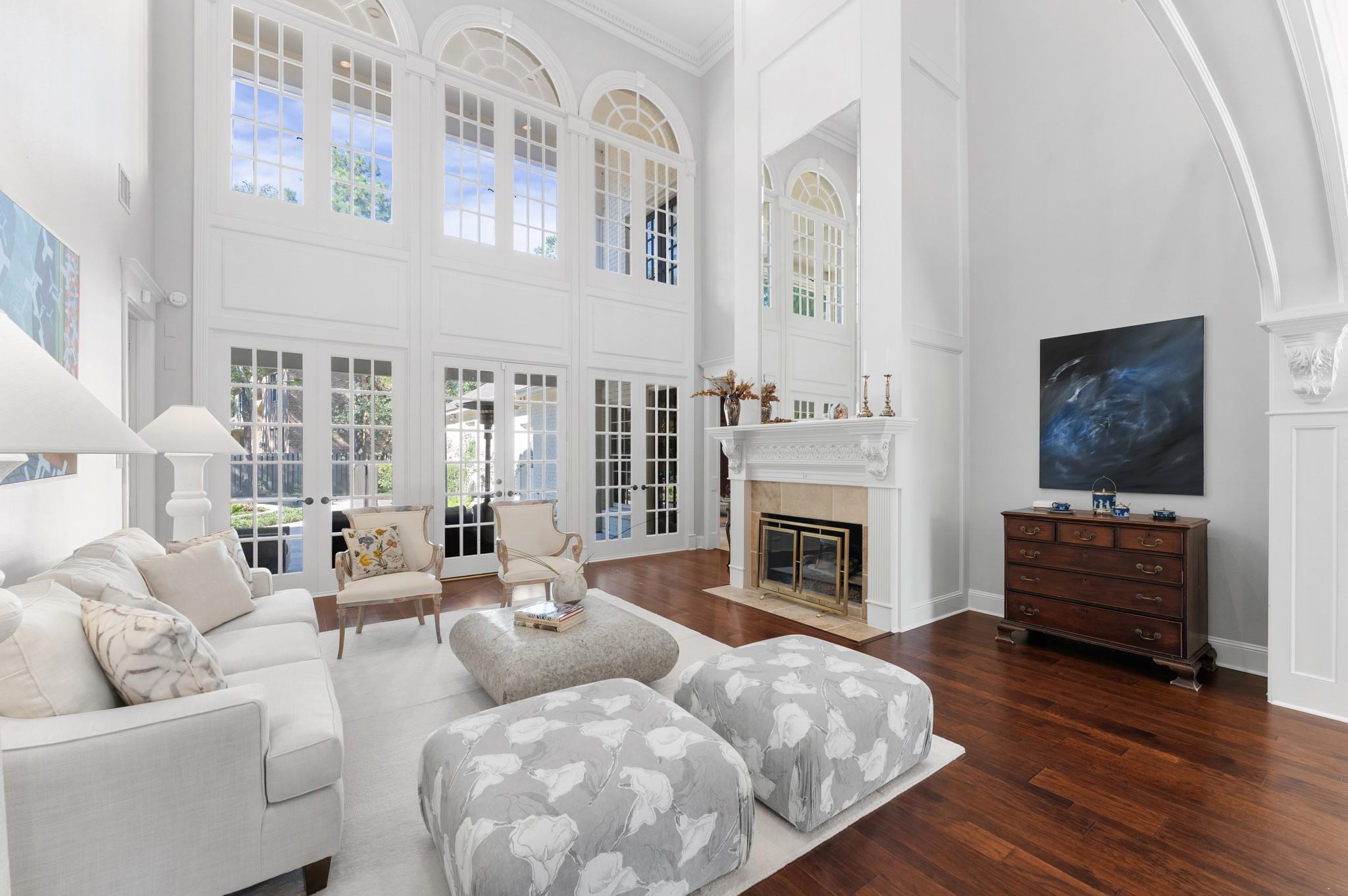 10401 Treeridge Place