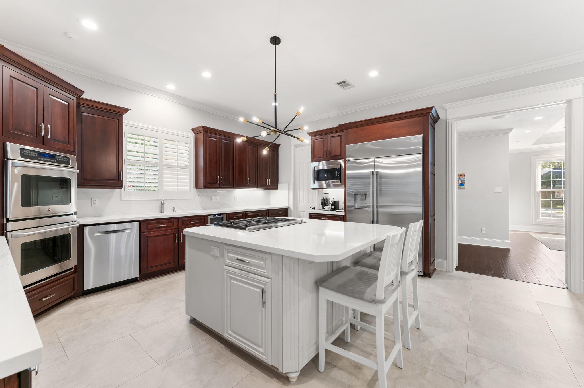 10401 Treeridge Place