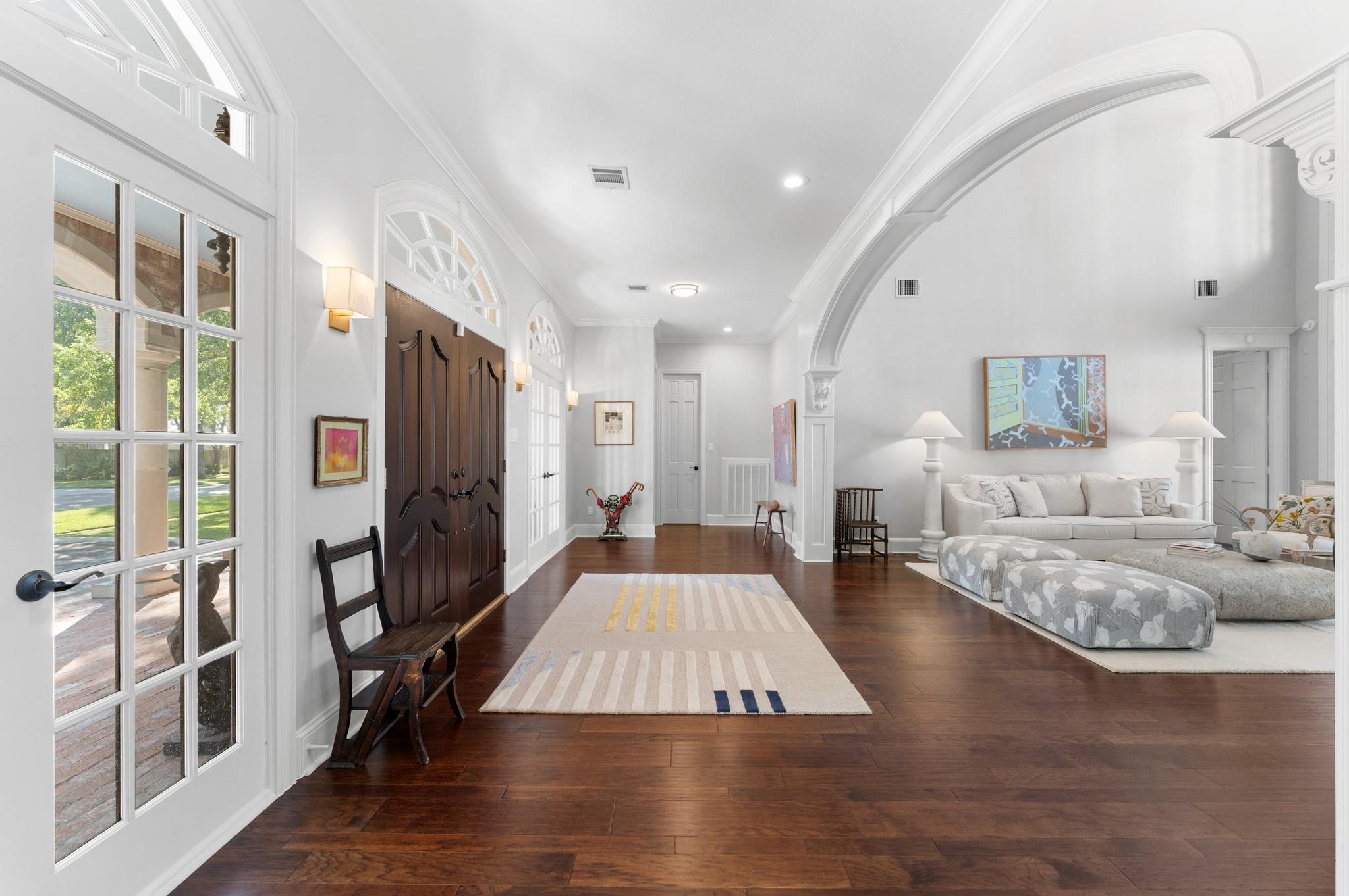 10401 Treeridge Place