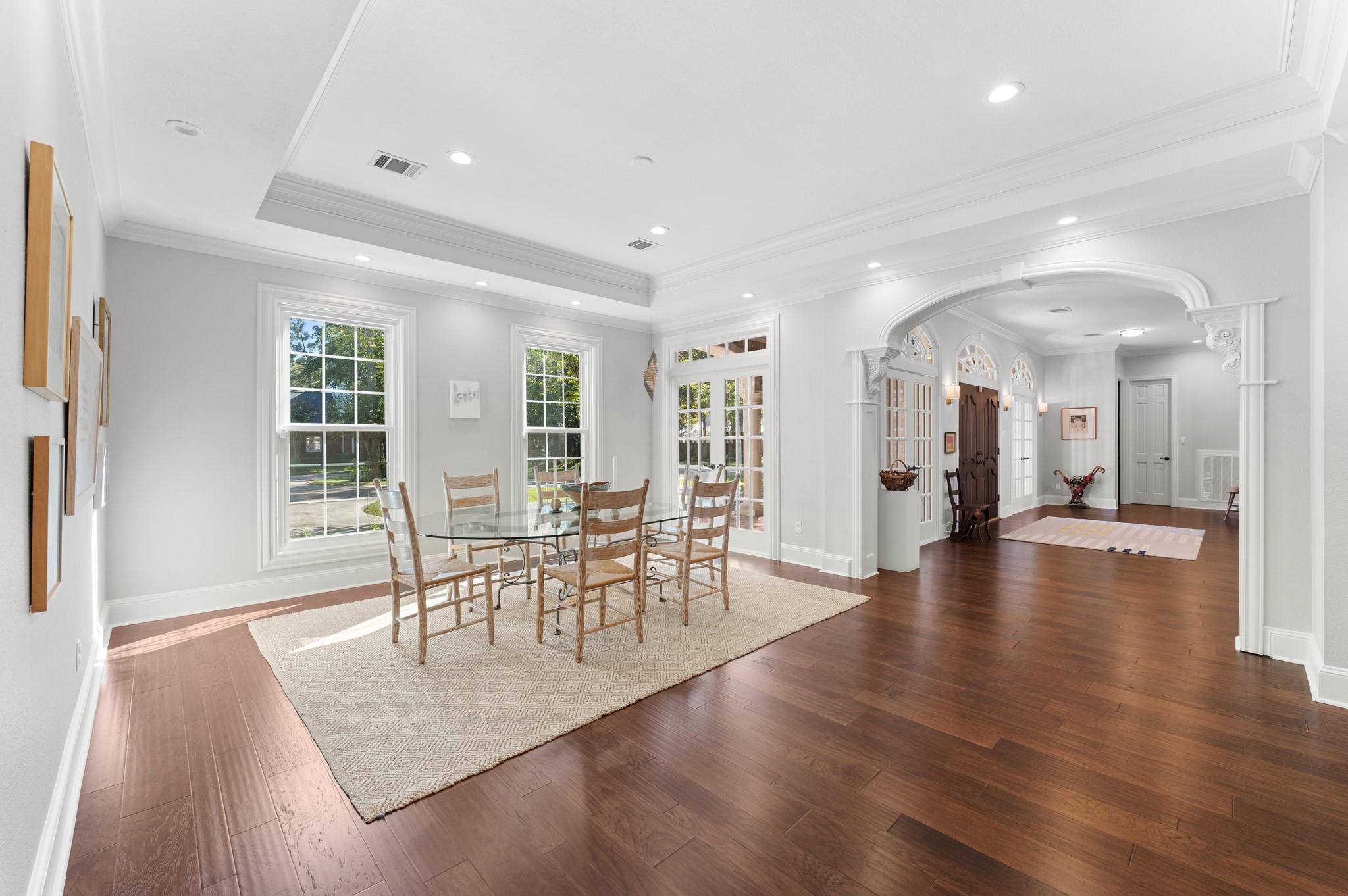 10401 Treeridge Place