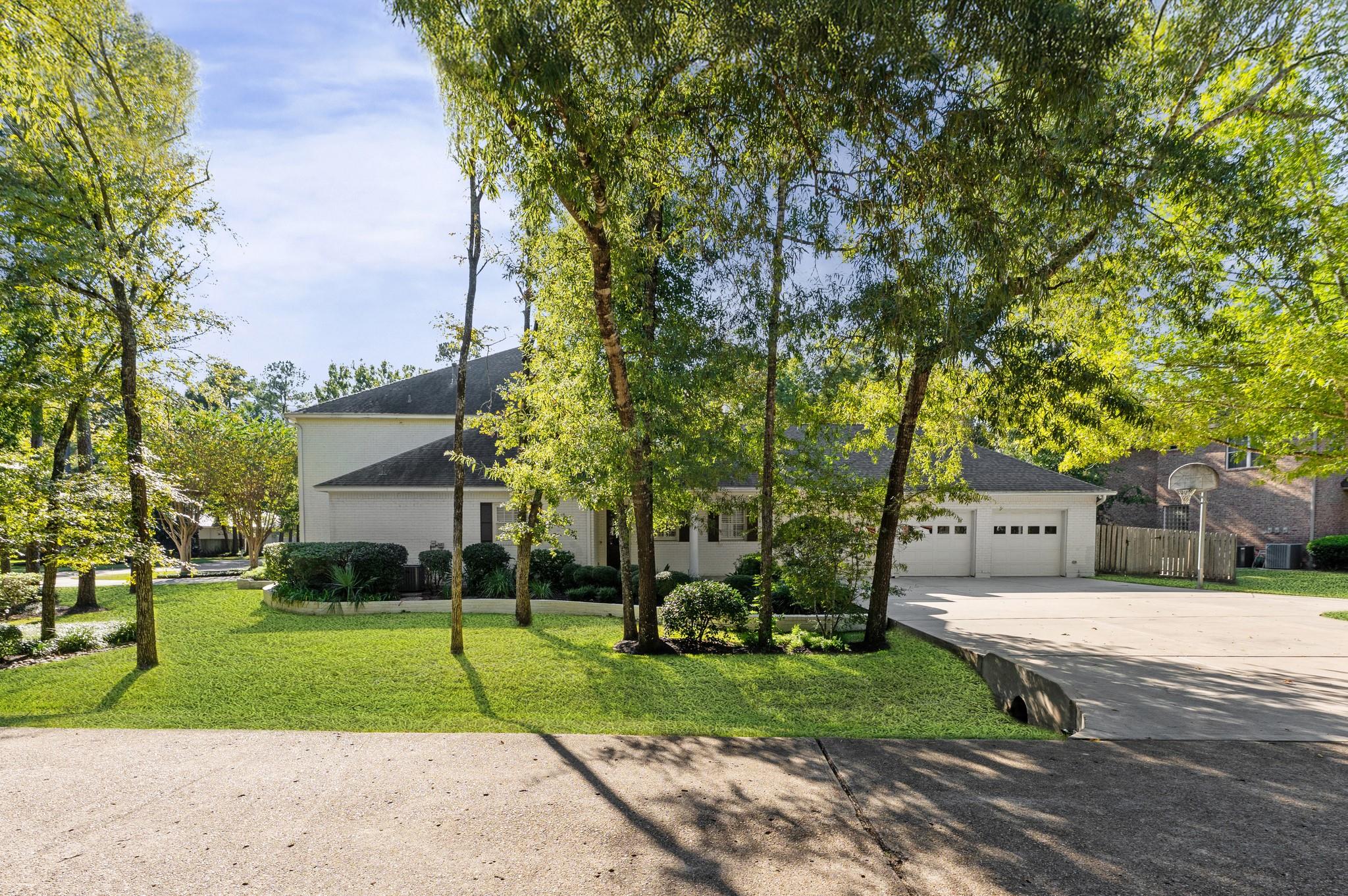 10401 Treeridge Place