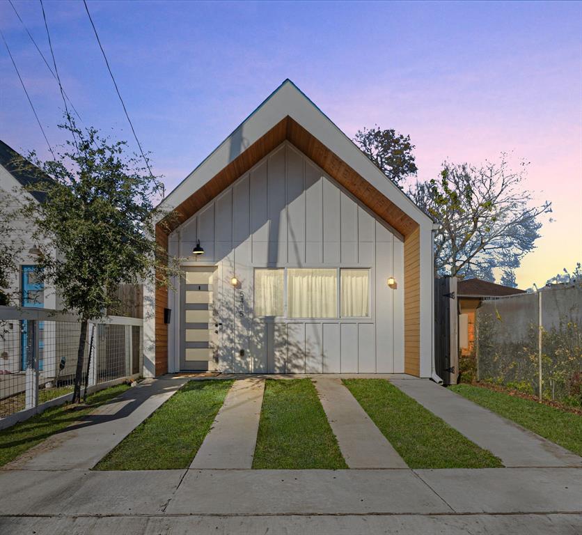 5415 Margarita Street