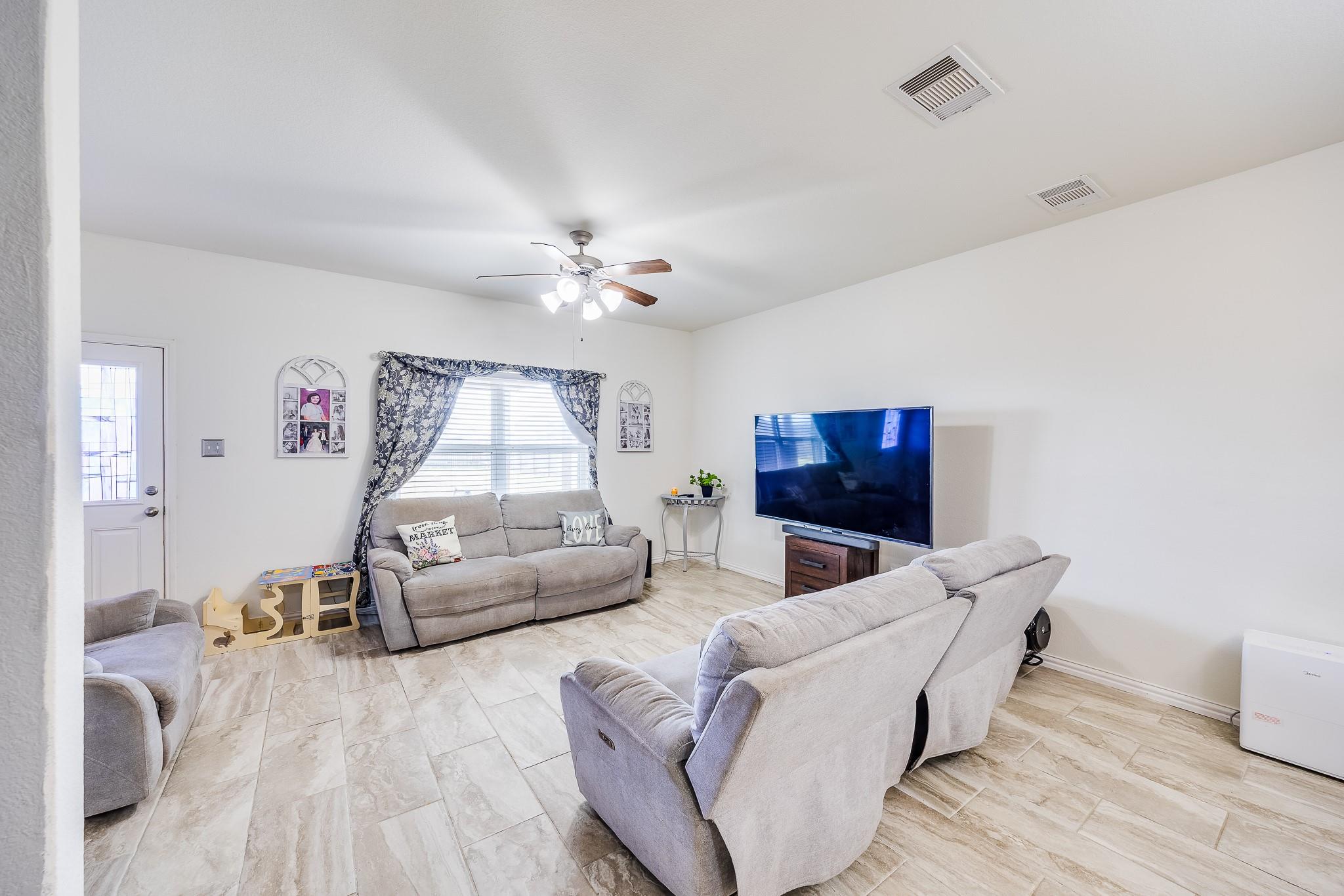 1018 Texas Timbers Drive