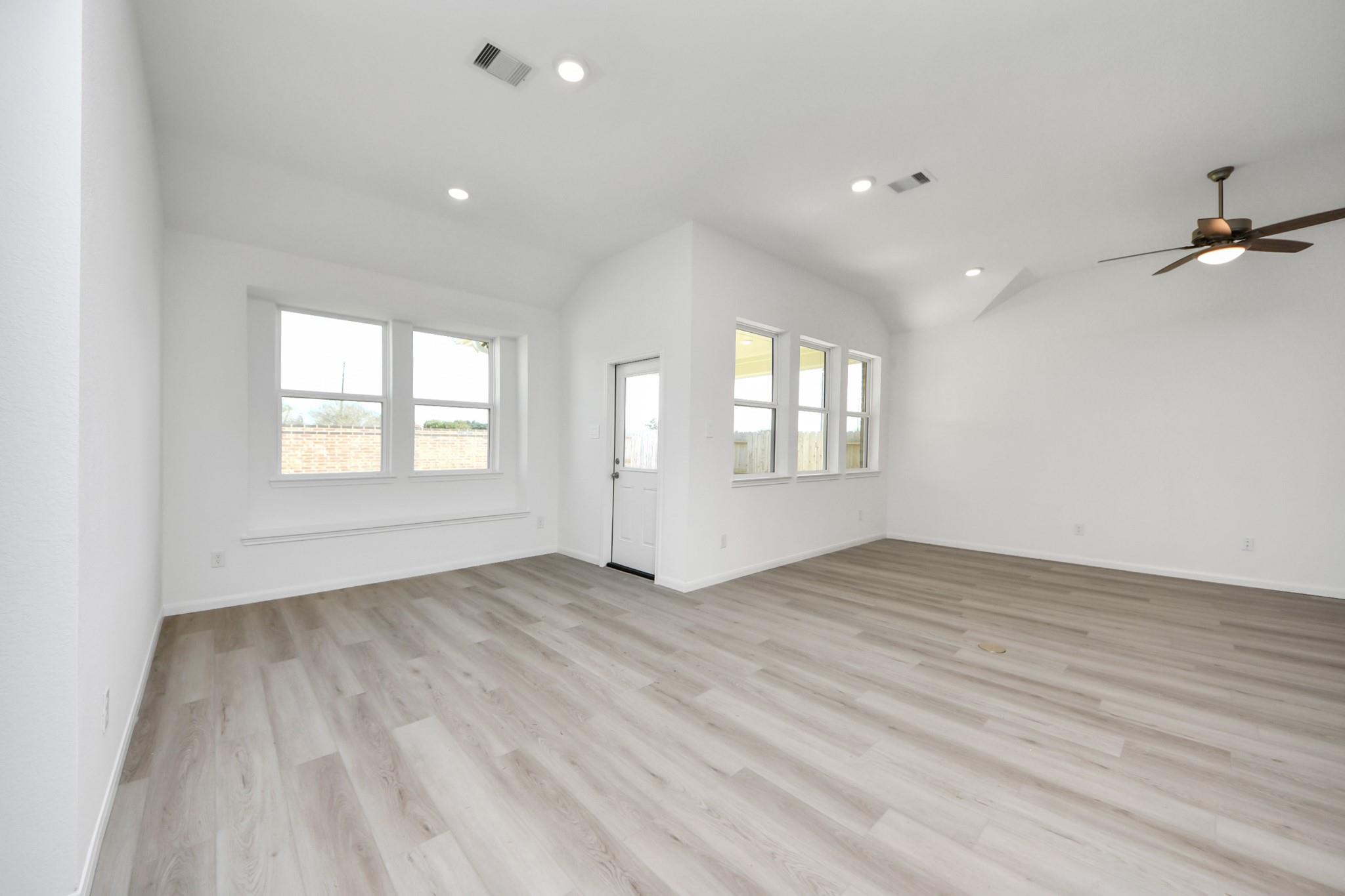 5622 Bermuda Sands Drive